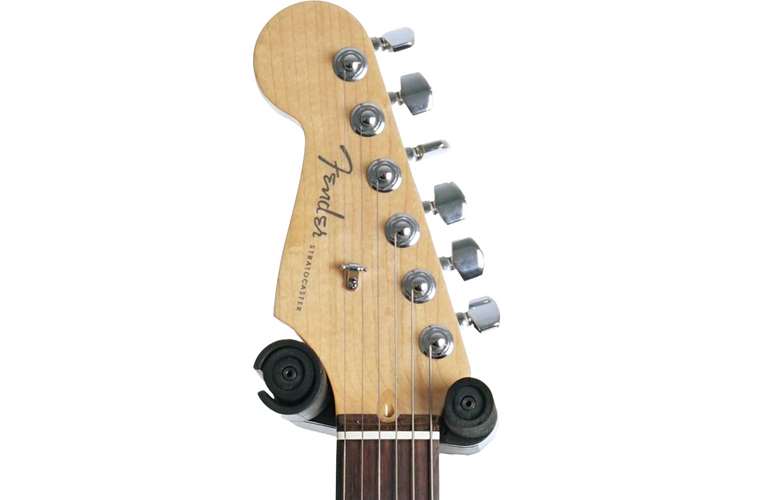 Fender 2011 American Deluxe Stratocaster Left Handed Rosewood Fingerboard 3 Tone Sunburst (Pre-Owned) #US10090210 Fender 2011 American Deluxe Stratocaster Left Handed Rosewood Fingerboard 3 Tone Sunburst (Pre-Owned) #US10090210