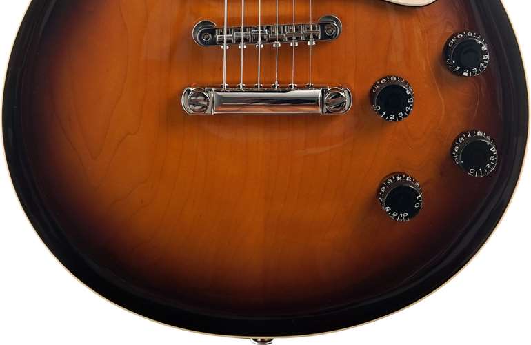 Yamaha SG1820 Brown Sunburst (Pre-Owned) #1QN027E Yamaha SG1820 Brown Sunburst (Pre-Owned) #1QN027E
