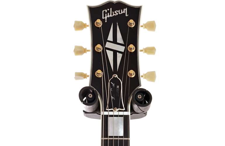 Gibson Custom Shop 1963 Les Paul SG Custom Reissue 3-Pickup with Maestro Classic White (Pre-Owned) #091451 Gibson Custom Shop 1963 Les Paul SG Custom Reissue 3-Pickup with Maestro Classic White (Pre-Owned) #091451