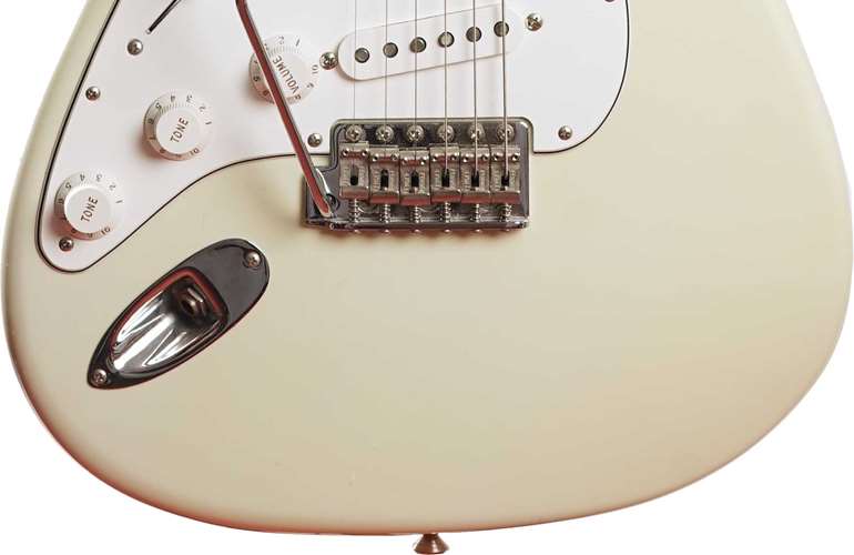 Fender Custom Shop 1959 Stratocaster NOS Faded Olympic White Left Handed (Pre-Owned) #R87795 Fender Custom Shop 1959 Stratocaster NOS Faded Olympic White Left Handed (Pre-Owned) #R87795