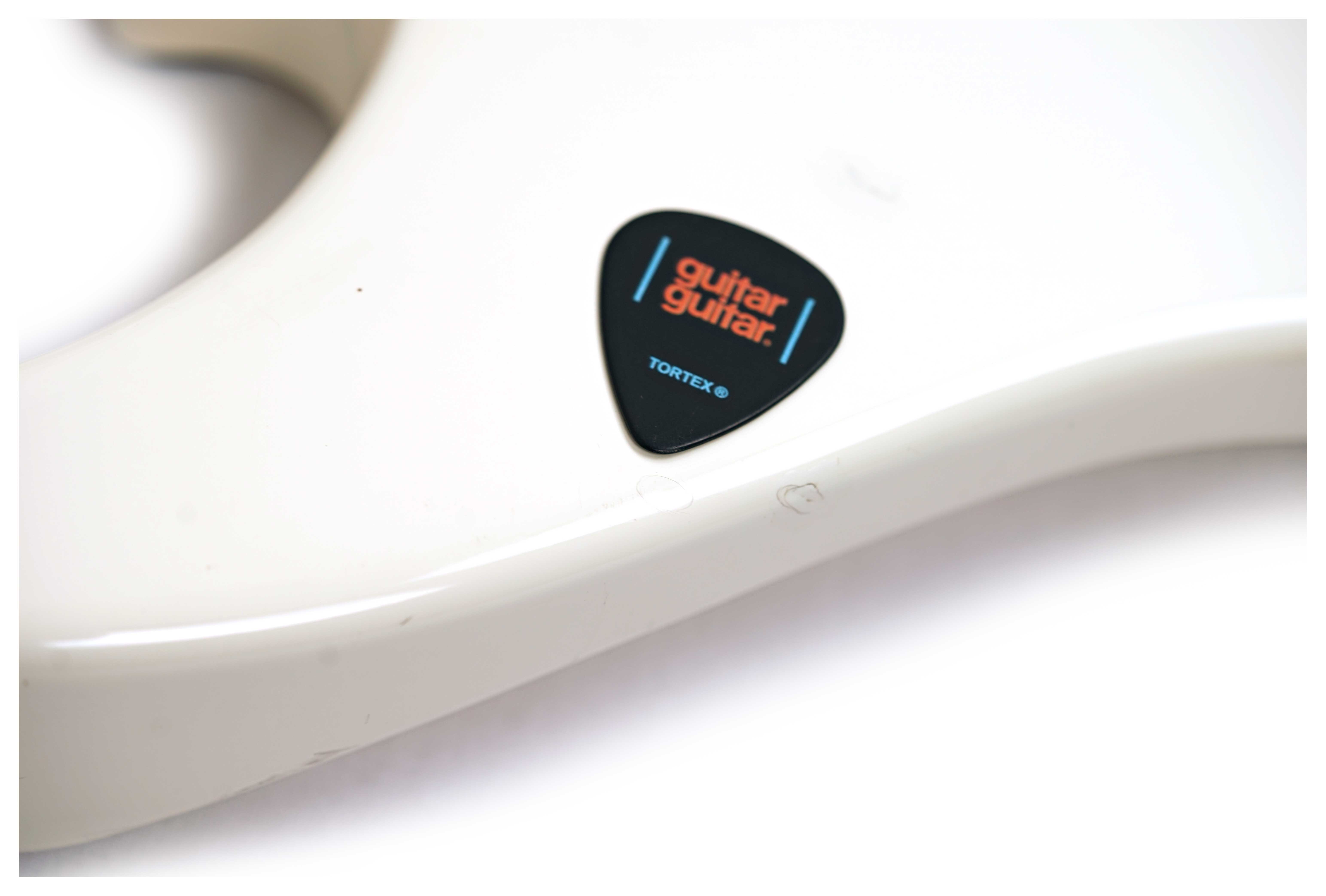 Fernandes STJ-80BT Buck Tick Hisashi Imai Signature White (Pre-Owned)