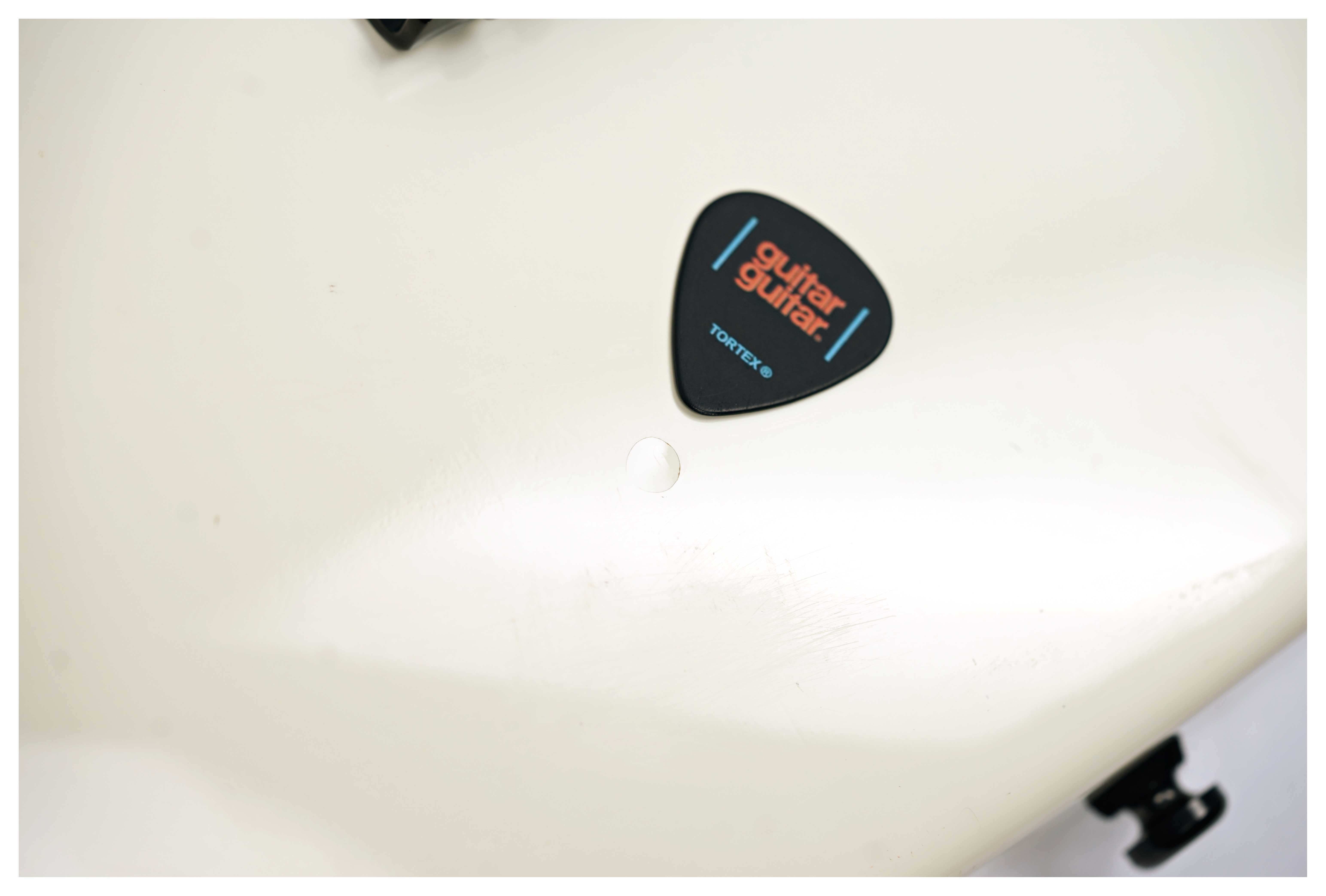 Fernandes STJ-80BT Buck Tick Hisashi Imai Signature White (Pre-Owned)