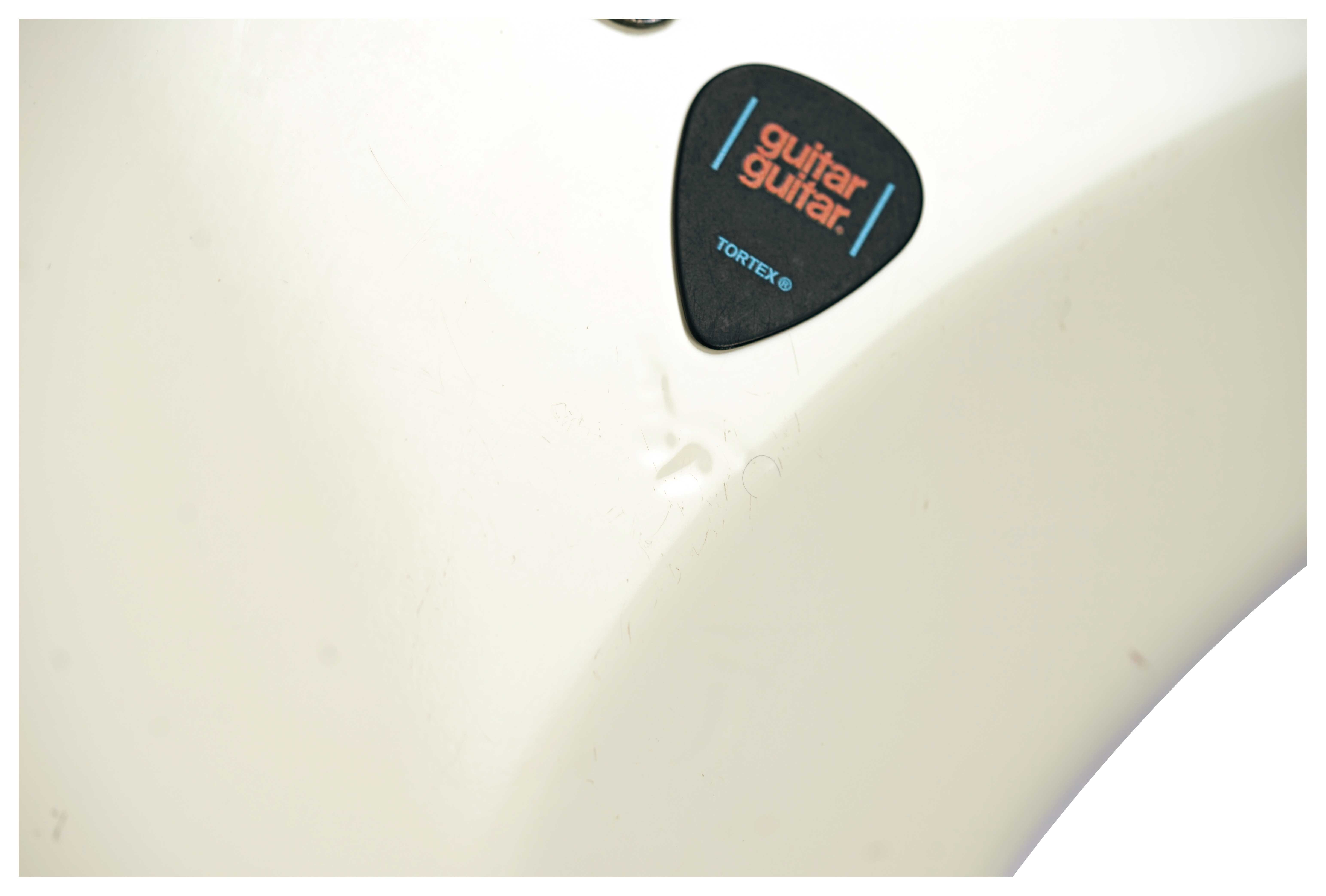 Fernandes STJ-80BT Buck Tick Hisashi Imai Signature White (Pre-Owned)