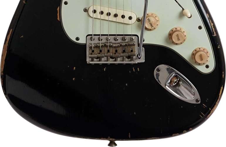 Fender Custom Shop 2014 1963 Stratocaster Relic Black Master Built by Jason Smith (Pre-Owned) #R78475 Fender Custom Shop 2014 1963 Stratocaster Relic Black Master Built by Jason Smith (Pre-Owned) #R78475