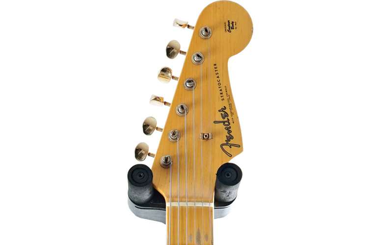 Fender Custom Shop LTD 1962 Relic Stratocaster 3 Tone Sunburst (Pre-Owned) #CZ553445 Fender Custom Shop LTD 1962 Relic Stratocaster 3 Tone Sunburst (Pre-Owned) #CZ553445