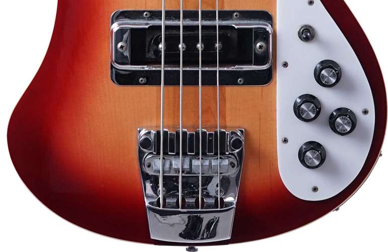 Rickenbacker 1992 4003 Bass Fireglo (Pre-Owned) #656409 Rickenbacker 1992 4003 Bass Fireglo (Pre-Owned) #656409