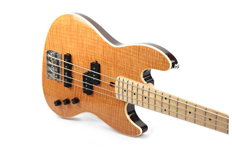 Sire 2022 Marcus Miller U5 Short Scale Bass Natural Maple Fingerboard (Pre-Owned) #2N22290042 Sire 2022 Marcus Miller U5 Short Scale Bass Natural Maple Fingerboard (Pre-Owned) #2N22290042