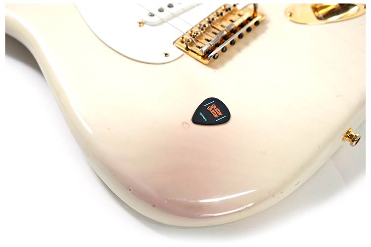 Fender Custom Shop 2001 '56 Stratocaster White Blonde NOS (Pre-Owned) #R11618 Fender Custom Shop 2001 '56 Stratocaster White Blonde NOS (Pre-Owned) #R11618