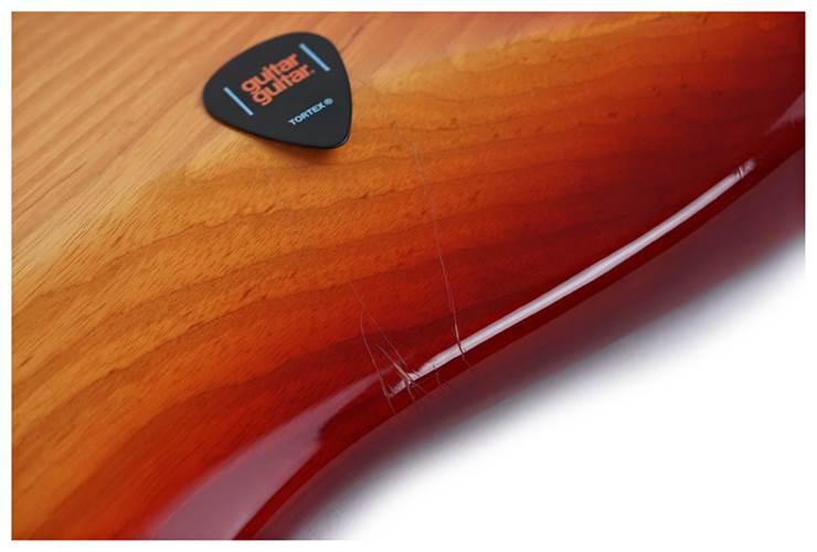 Fender 2015 American Standard Stratocaster Maple Fingerboard Sienna Sunburst (Pre-Owned) #US15035237 Fender 2015 American Standard Stratocaster Maple Fingerboard Sienna Sunburst (Pre-Owned) #US15035237