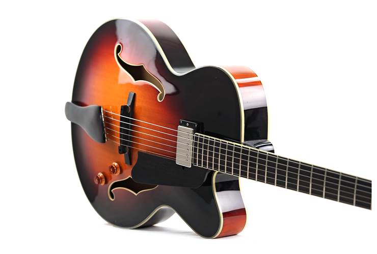 Eastman 2014 Archtop AR503CE Sunburst (Pre-Owned) #14850400 Eastman 2014 Archtop AR503CE Sunburst (Pre-Owned) #14850400