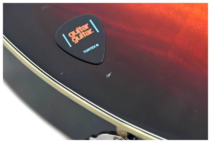 Eastman 2014 Archtop AR503CE Sunburst (Pre-Owned) #14850400 Eastman 2014 Archtop AR503CE Sunburst (Pre-Owned) #14850400