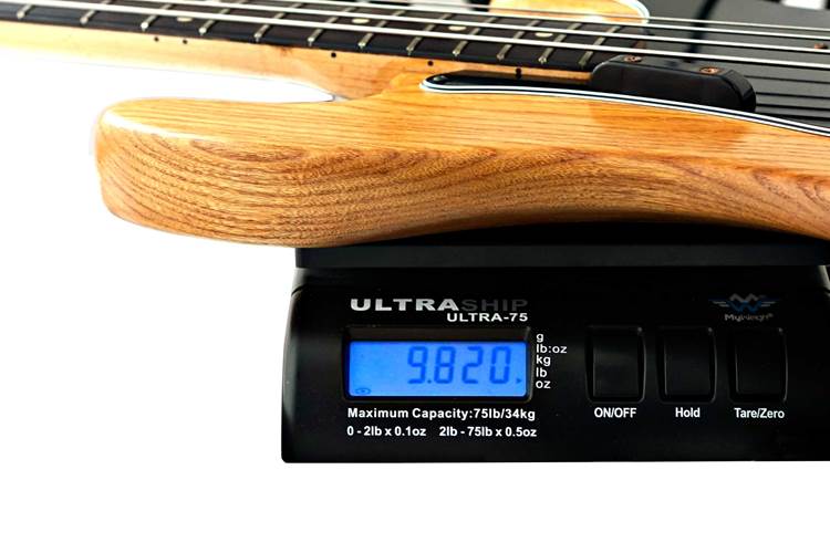 Fender 1976 Precision Bass Natural Rosewood Fingerboard (Pre-Owned) #75651699 Fender 1976 Precision Bass Natural Rosewood Fingerboard (Pre-Owned) #75651699