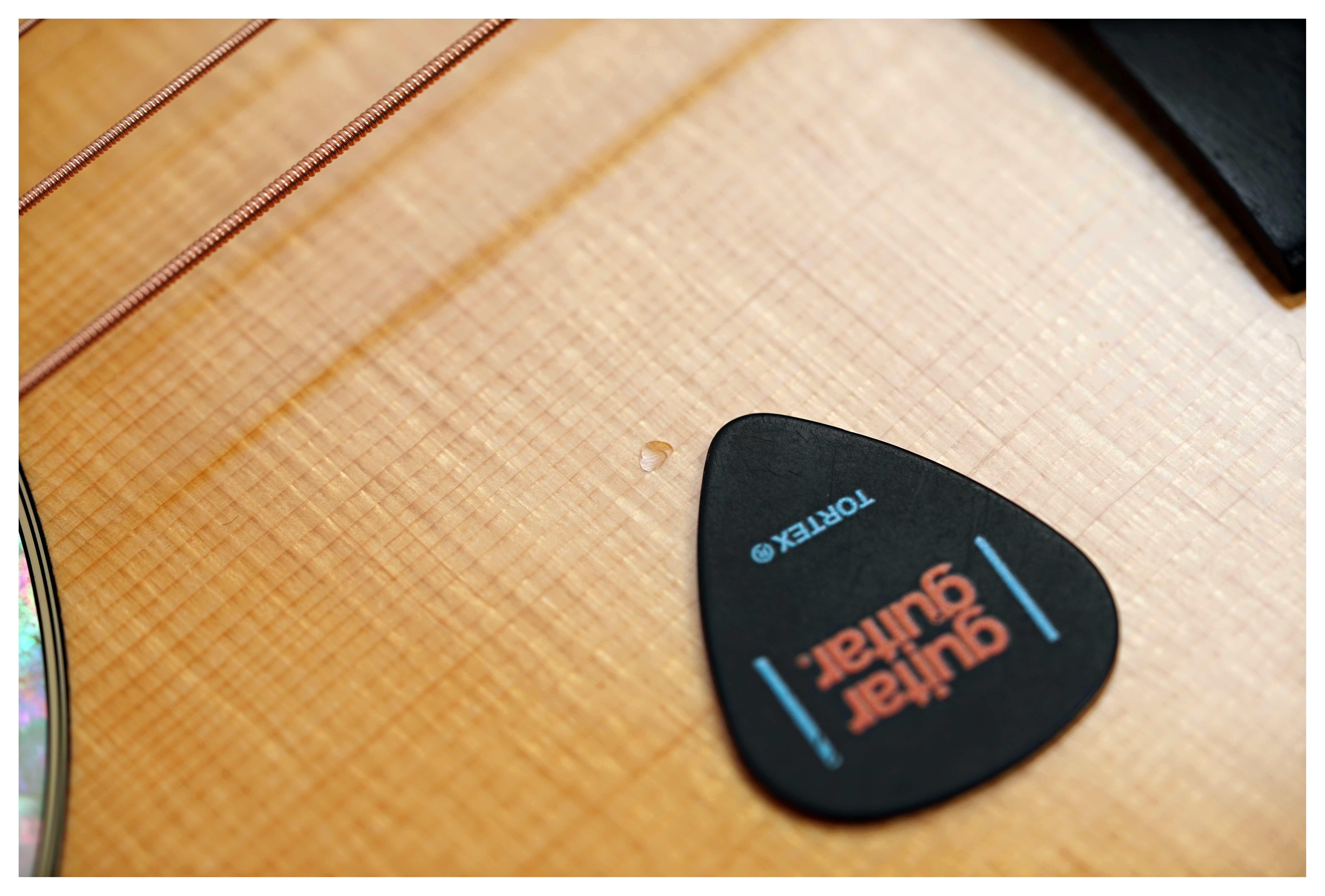 Taylor 2002 K14CE Electro Acoustic (Pre-Owned) #20020221142