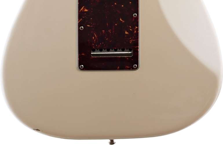 Fender 2010 American Deluxe Stratocaster Olympic White Pearl Maple Fingerboard (Pre-Owned) #DZ9331075 Fender 2010 American Deluxe Stratocaster Olympic White Pearl Maple Fingerboard (Pre-Owned) #DZ9331075