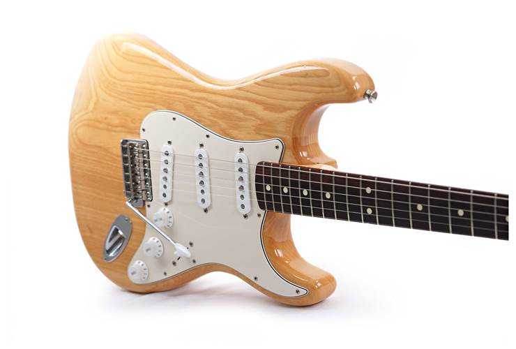 Fender 2011 Classic Series Stratocaster 70s Rosewood Fingerboard Natural (Pre-Owned) #MX11243340 Fender 2011 Classic Series Stratocaster 70s Rosewood Fingerboard Natural (Pre-Owned) #MX11243340