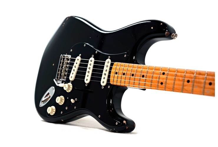 Fender Custom Shop David Gilmour Signature Black Stratocaster Relic (Pre-Owned) #R44868 Fender Custom Shop David Gilmour Signature Black Stratocaster Relic (Pre-Owned) #R44868