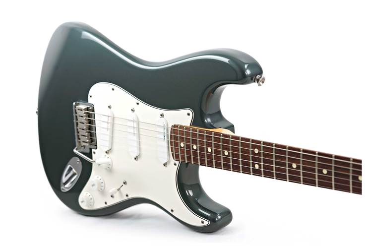 Fender American Standard Stratocaster Rosewood Fingerboard Charcoal Frost Metallic (Pre-Owned) #US10106504 Fender American Standard Stratocaster Rosewood Fingerboard Charcoal Frost Metallic (Pre-Owned) #US10106504
