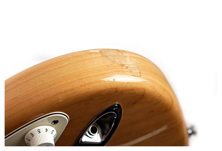 Fender Custom Shop 2013 Custom Deluxe Ash Stratocaster Maple Fingerboard Natural (Pre-Owned) #CZ522201 Fender Custom Shop 2013 Custom Deluxe Ash Stratocaster Maple Fingerboard Natural (Pre-Owned) #CZ522201