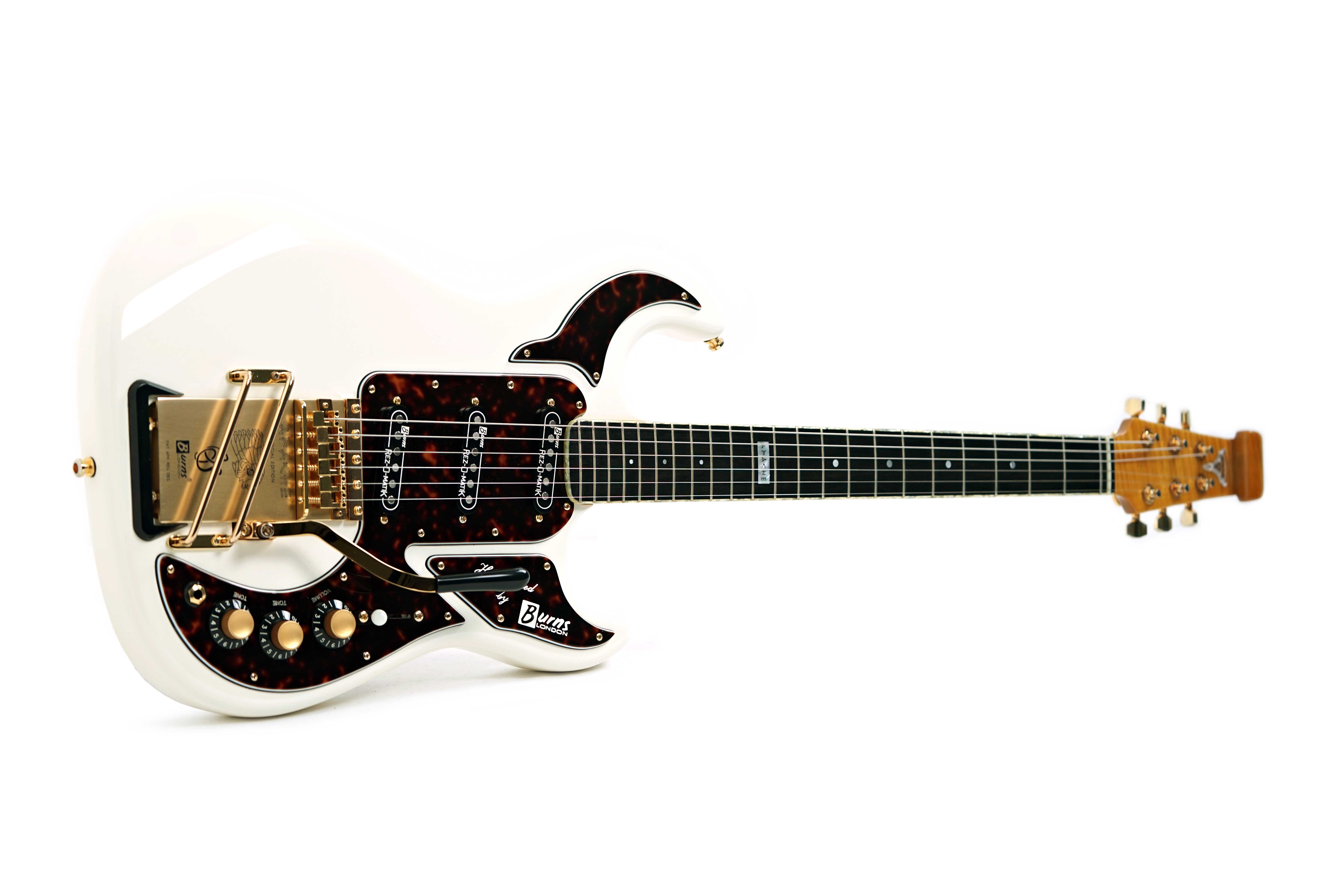 Burns 2013 Apache White (Pre-Owned) #0121