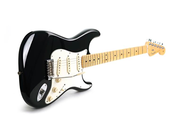 Fender 2015 American Standard Stratocaster Maple Fingerboard Black (Pre-Owned) #US15003713 Fender 2015 American Standard Stratocaster Maple Fingerboard Black (Pre-Owned) #US15003713