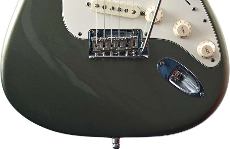 Fender 2012 American Standard Stratocaster Rosewood Fingerboard Jade Pearl Metallic (Pre-Owned) #US12029985 Fender 2012 American Standard Stratocaster Rosewood Fingerboard Jade Pearl Metallic (Pre-Owned) #US12029985