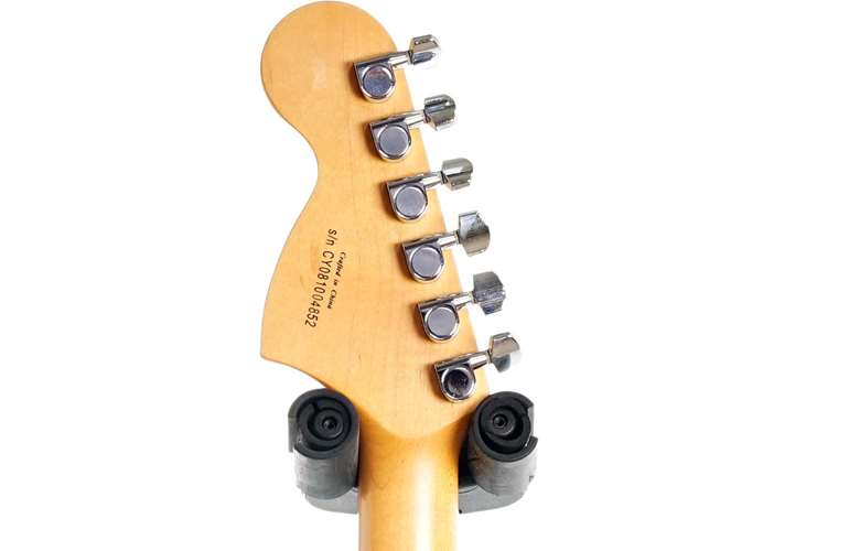 Squier 2008 Standard Series Jagmaster 3-Tone Sunburst (Pre-Owned) #CY081004852 Squier 2008 Standard Series Jagmaster 3-Tone Sunburst (Pre-Owned) #CY081004852