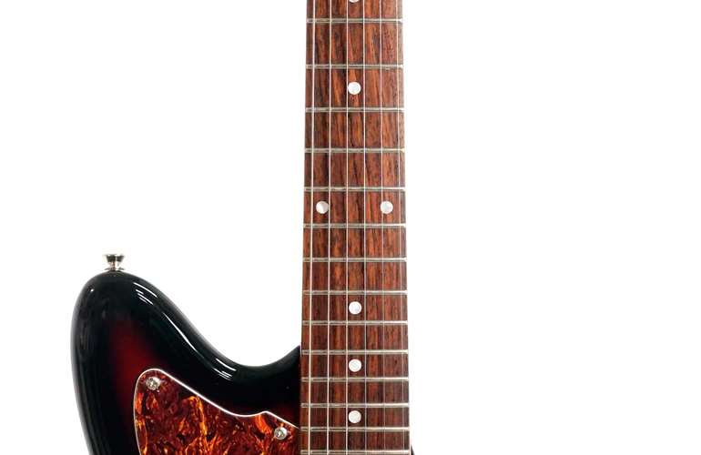 Squier 2008 Standard Series Jagmaster 3-Tone Sunburst (Pre-Owned) #CY081004852 Squier 2008 Standard Series Jagmaster 3-Tone Sunburst (Pre-Owned) #CY081004852
