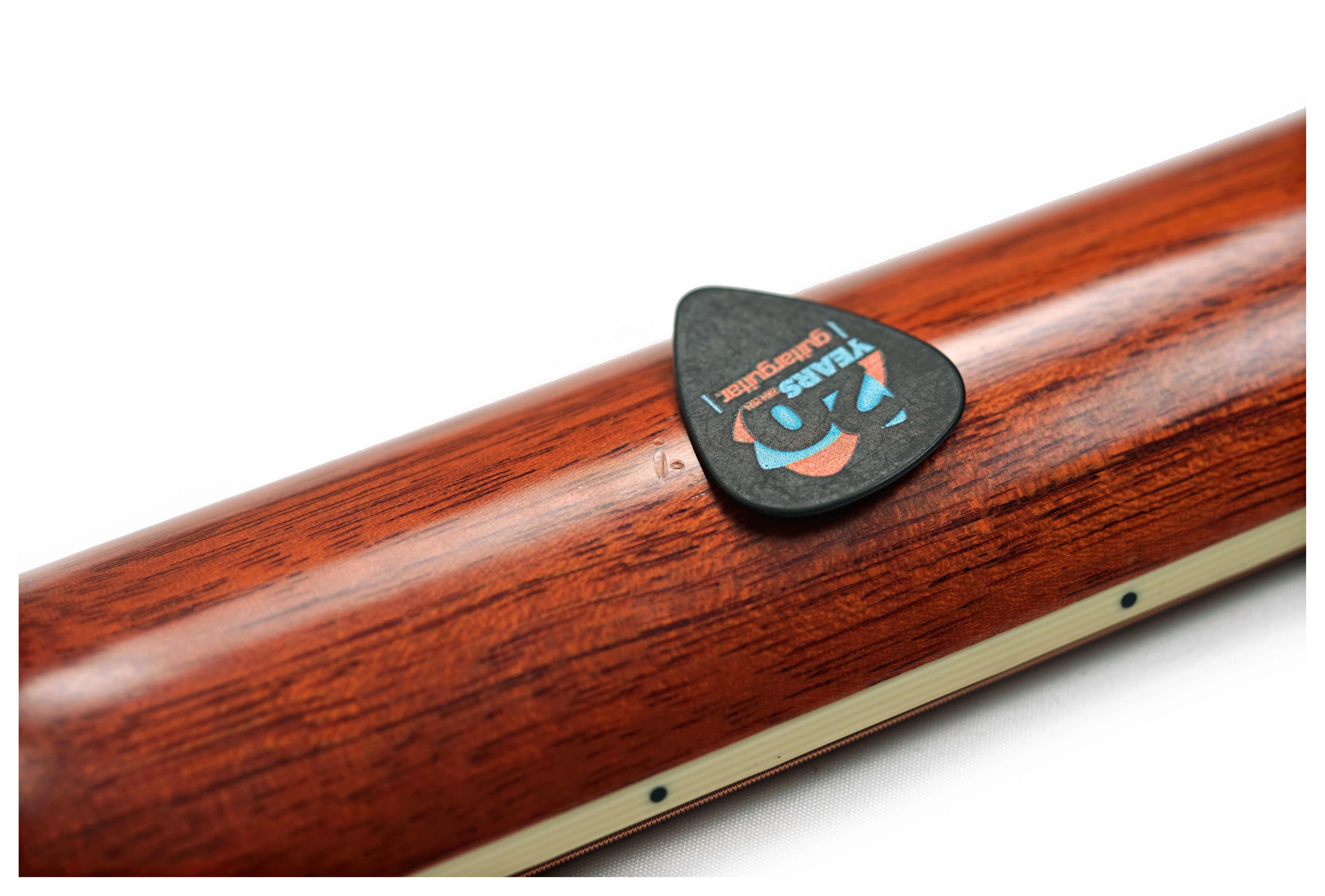 Taylor 2015 Grand Auditorium Satin Cherry Sunburst (Pre-Owned) #1112145130