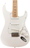 Fender 2018 Player Stratocaster Polar White Maple Fingerboard (Pre-Owned) #MX18189561