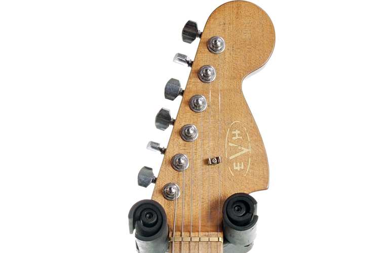 EVH Striped Series '78 Eruption, Maple Fingerboard White with Black Stripe (Pre-Owned) #EVH2202798 EVH Striped Series '78 Eruption, Maple Fingerboard White with Black Stripe (Pre-Owned) #EVH2202798