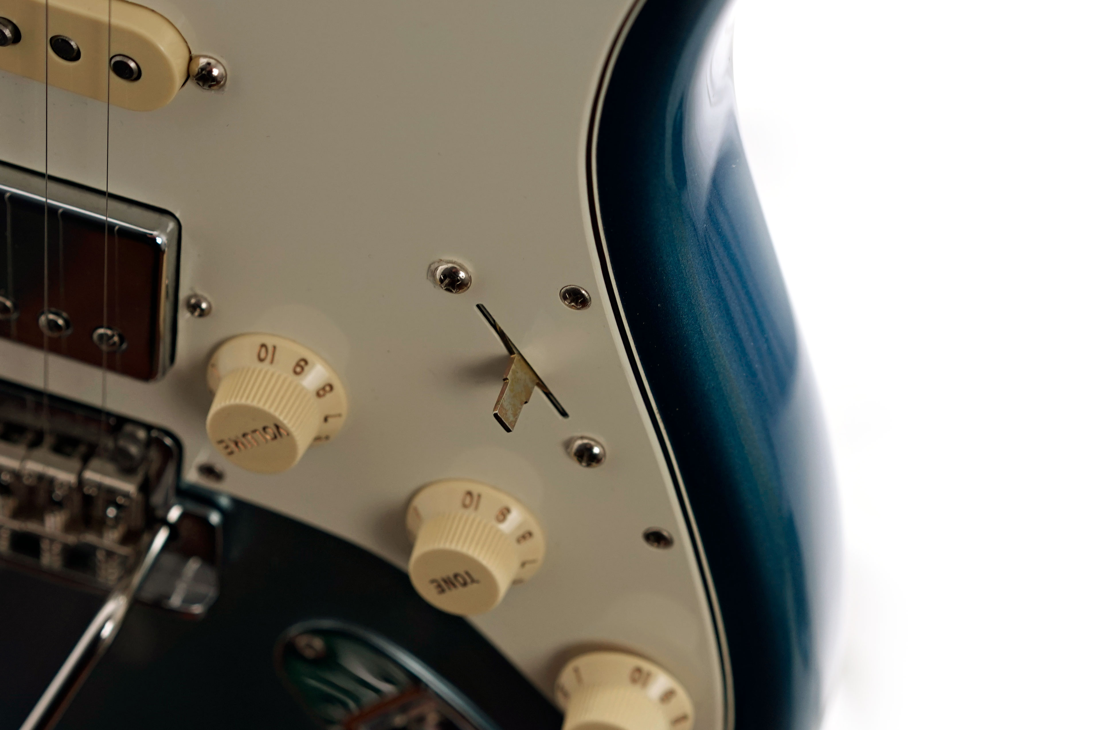 Fender FSR American Showcase Stratocaster Sky Burst Metallic Rosewood Fingerboard guitarguitar UK Exclusive 2021 (Pre-Owned) #US21009020