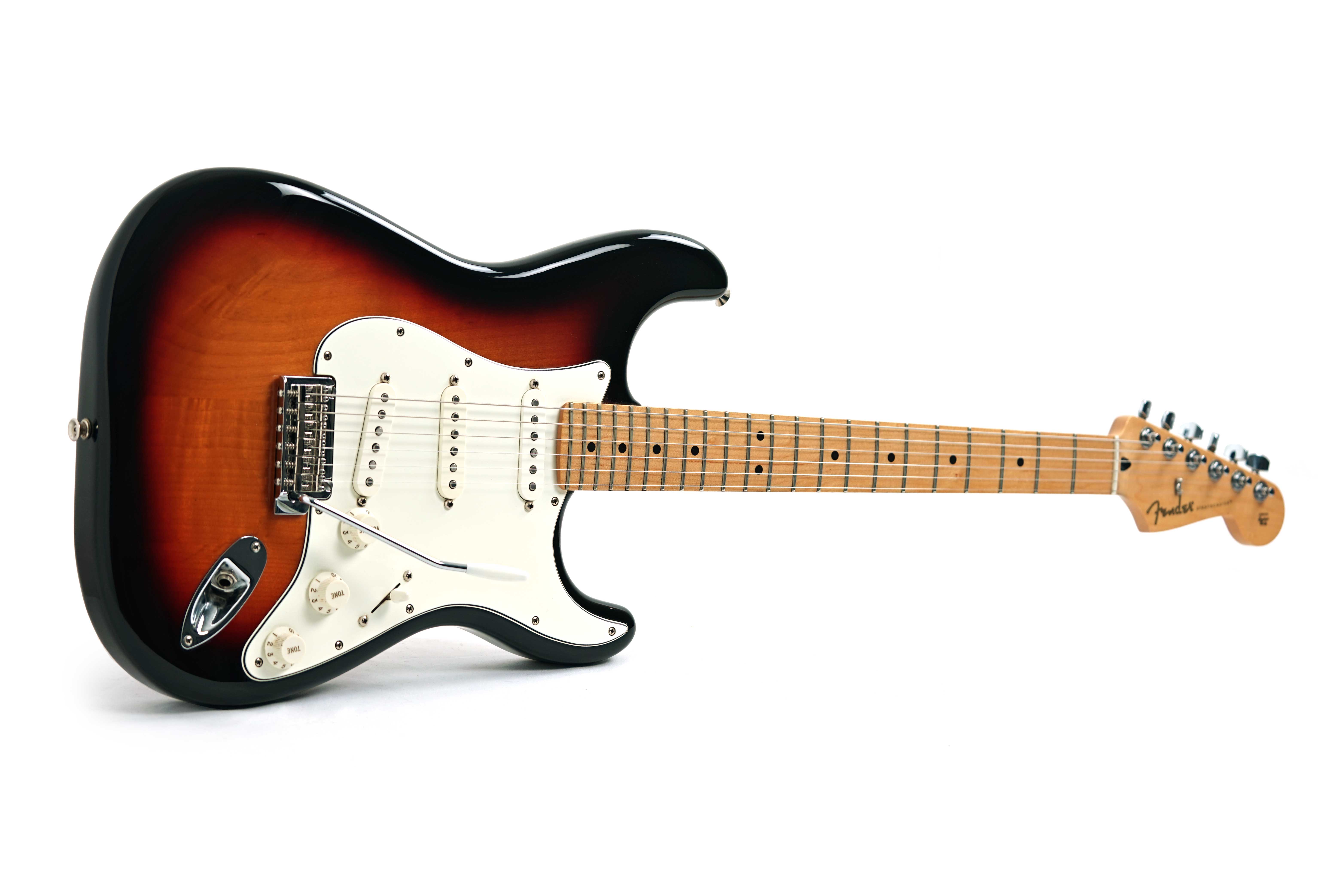 Fender 2021 Player Stratocaster 3 Colour Sunburst Maple Fingerboard (Pre-Owned) #MX21098429