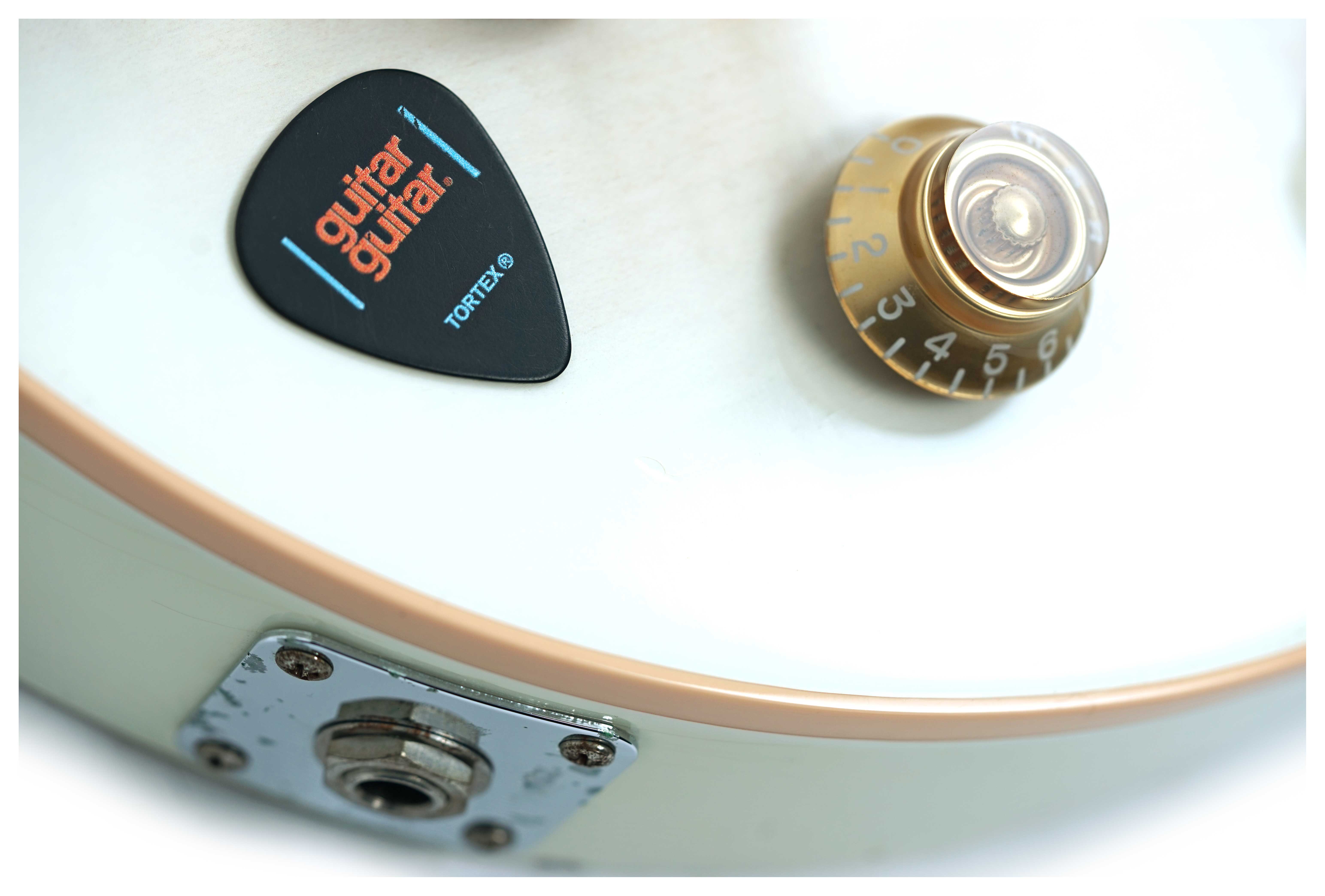 Gibson 2012 Les Paul Signature T Alpine White Burst (Pre-Owned) #134620600