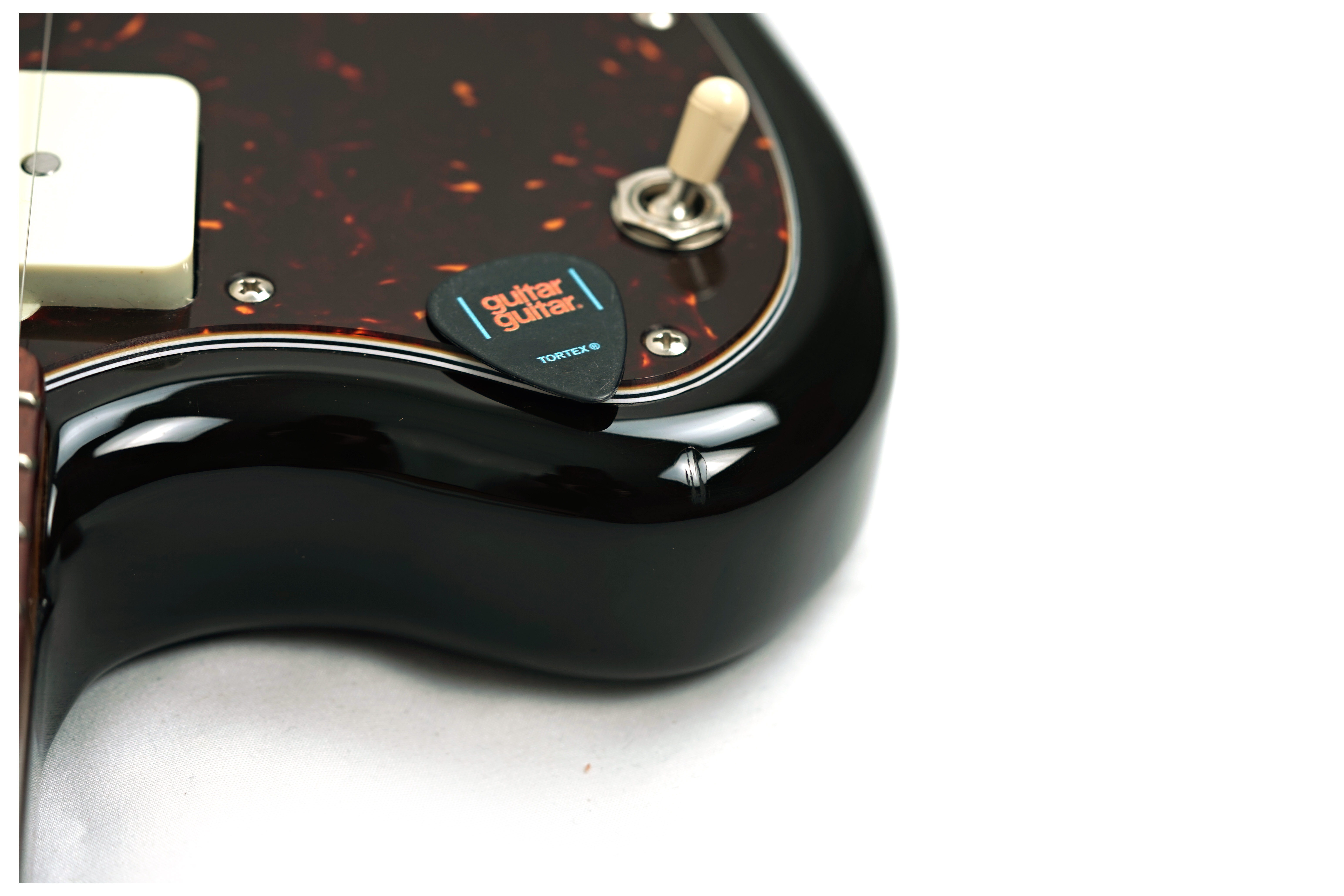 Fender 2018 Traditional 60s Jazzmaster 3 Tone Sunburst Left Handed (Pre-Owned) #JD18009967