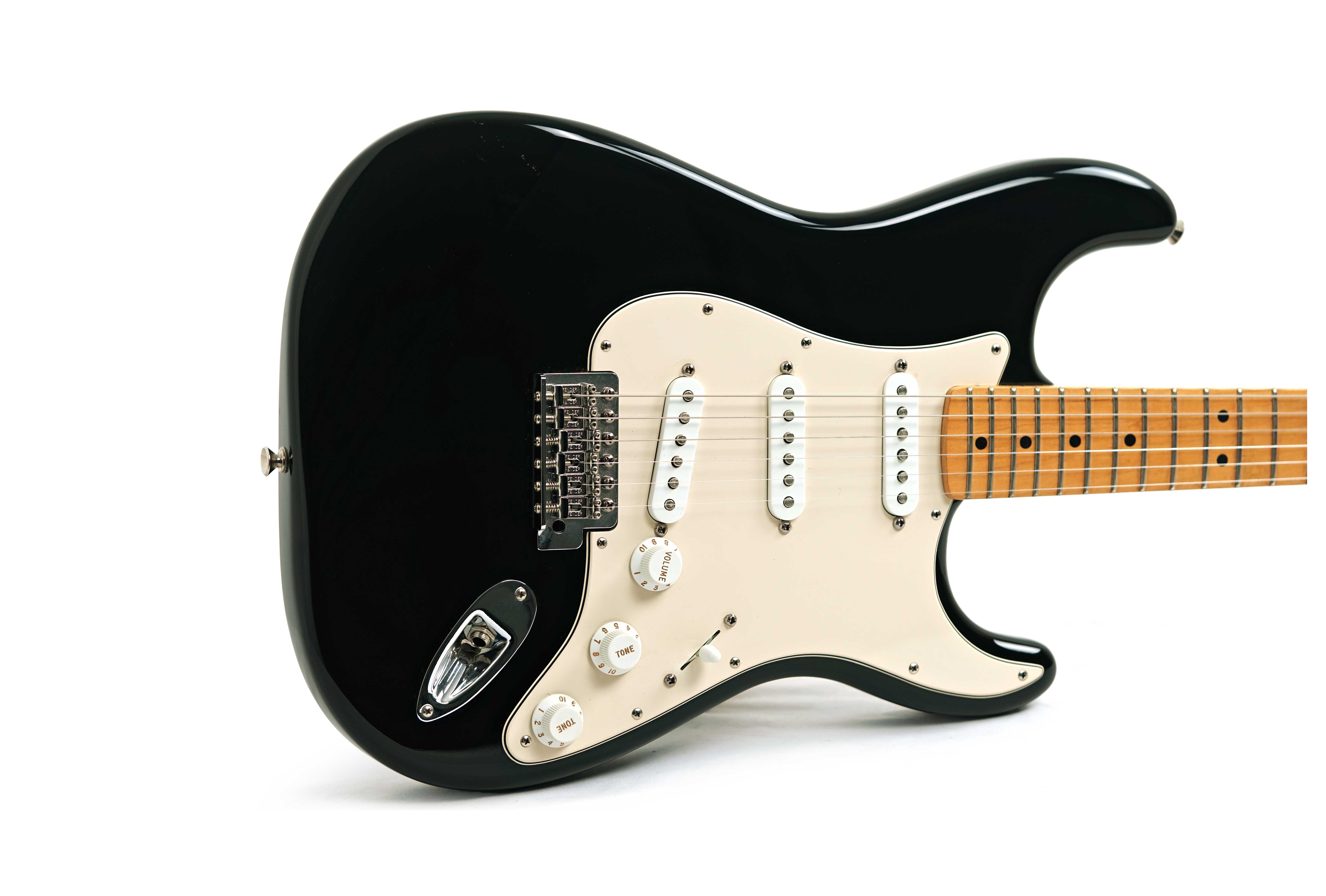 Fender 2008 Standard Stratocaster Maple Fingerboard Black (Pre-Owned) #MZ8025129