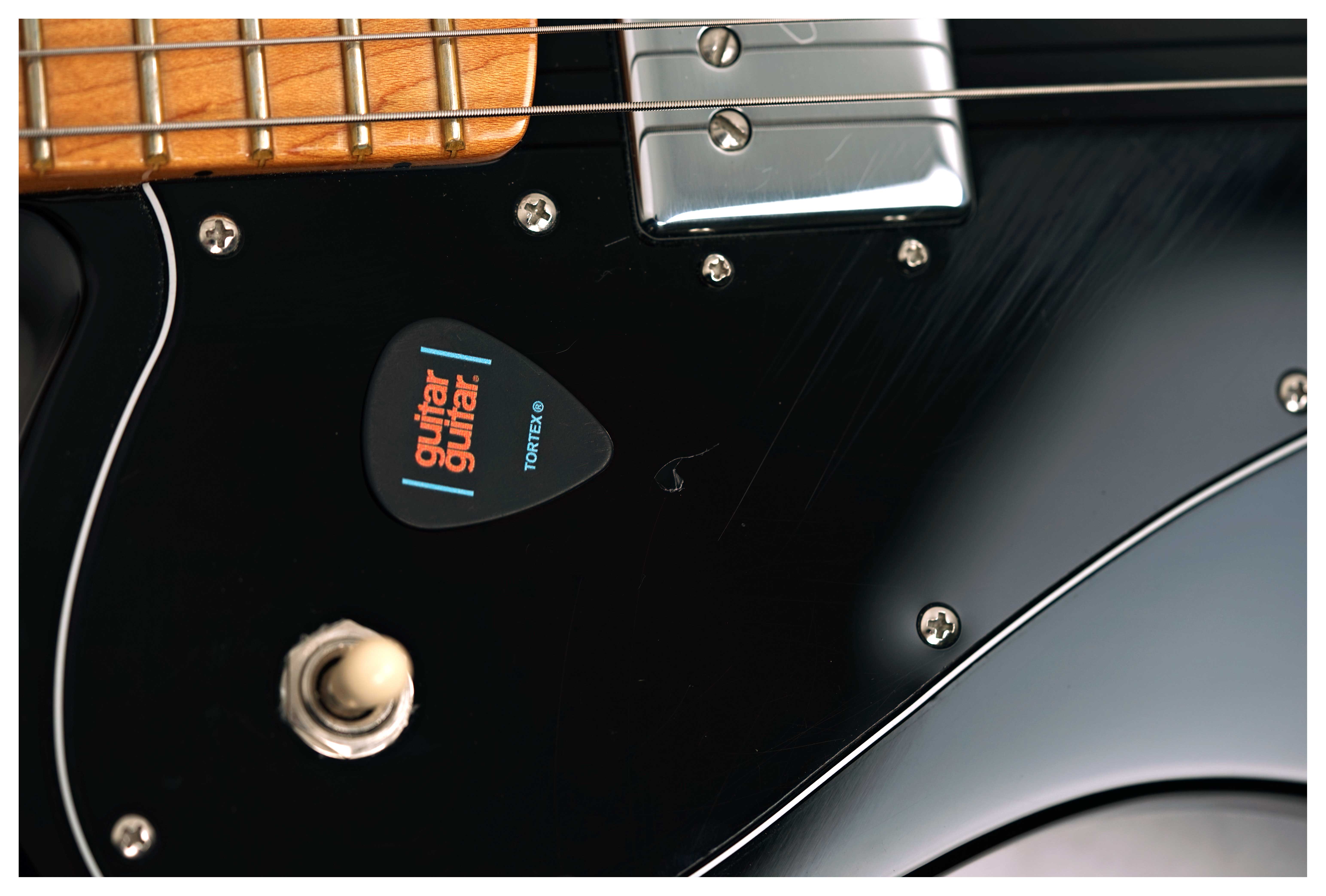 Fender American Vintage II 1975 Telecaster Deluxe Black Maple Fingerboard (Pre-Owned) #V12131