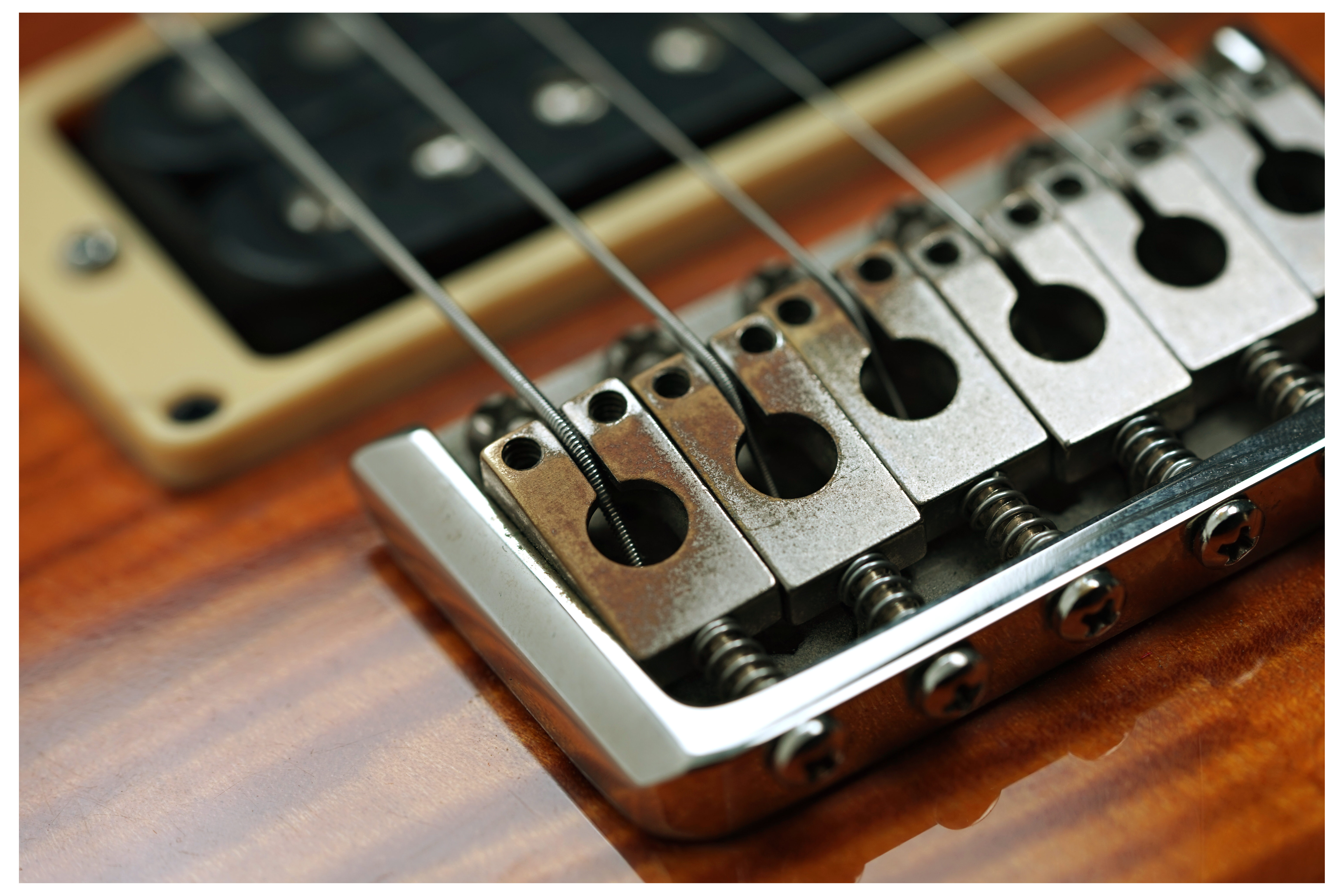 PRS 2005 20th Anniversary Custom 24 10 Top Amber (Pre-Owned) #593637