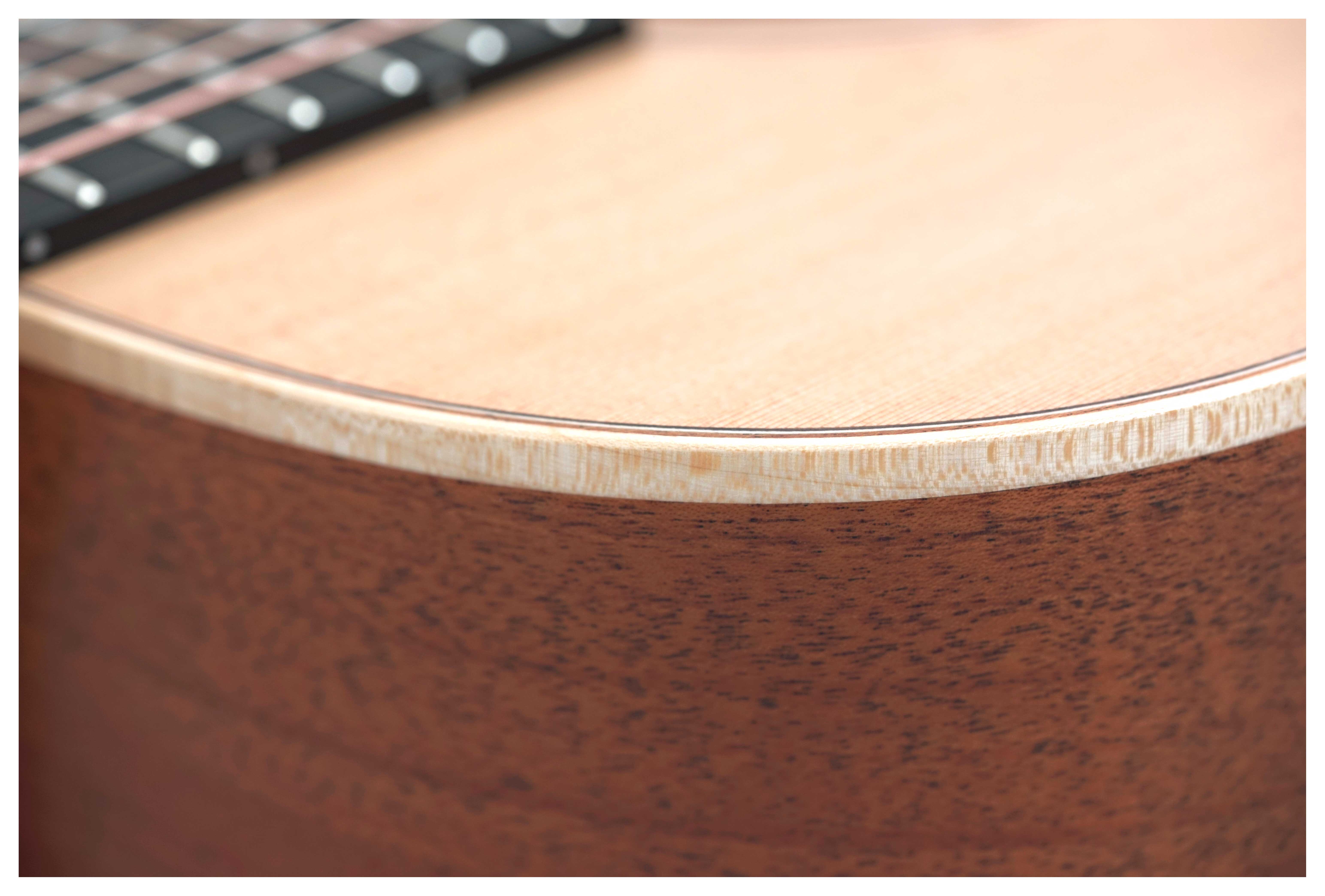 Lowden O22 Mahogany/Red Cedar #29338
