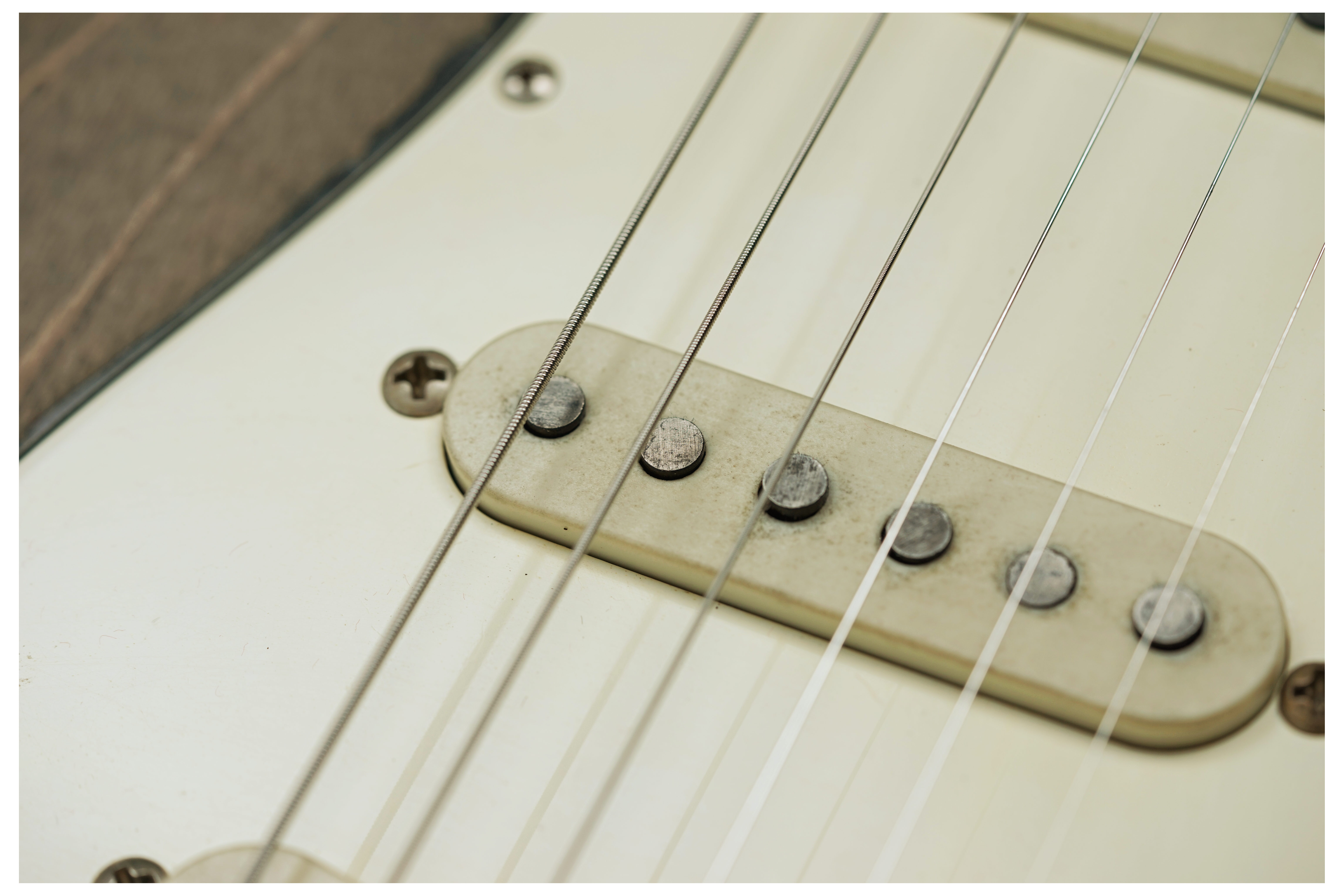 Fender Custom Shop 1961 Stratocaster Heavy Relic Black over 3 Tone Sunburst Rosewood Fingerboard Masterbuilt by Dale Wilson #CZ587143