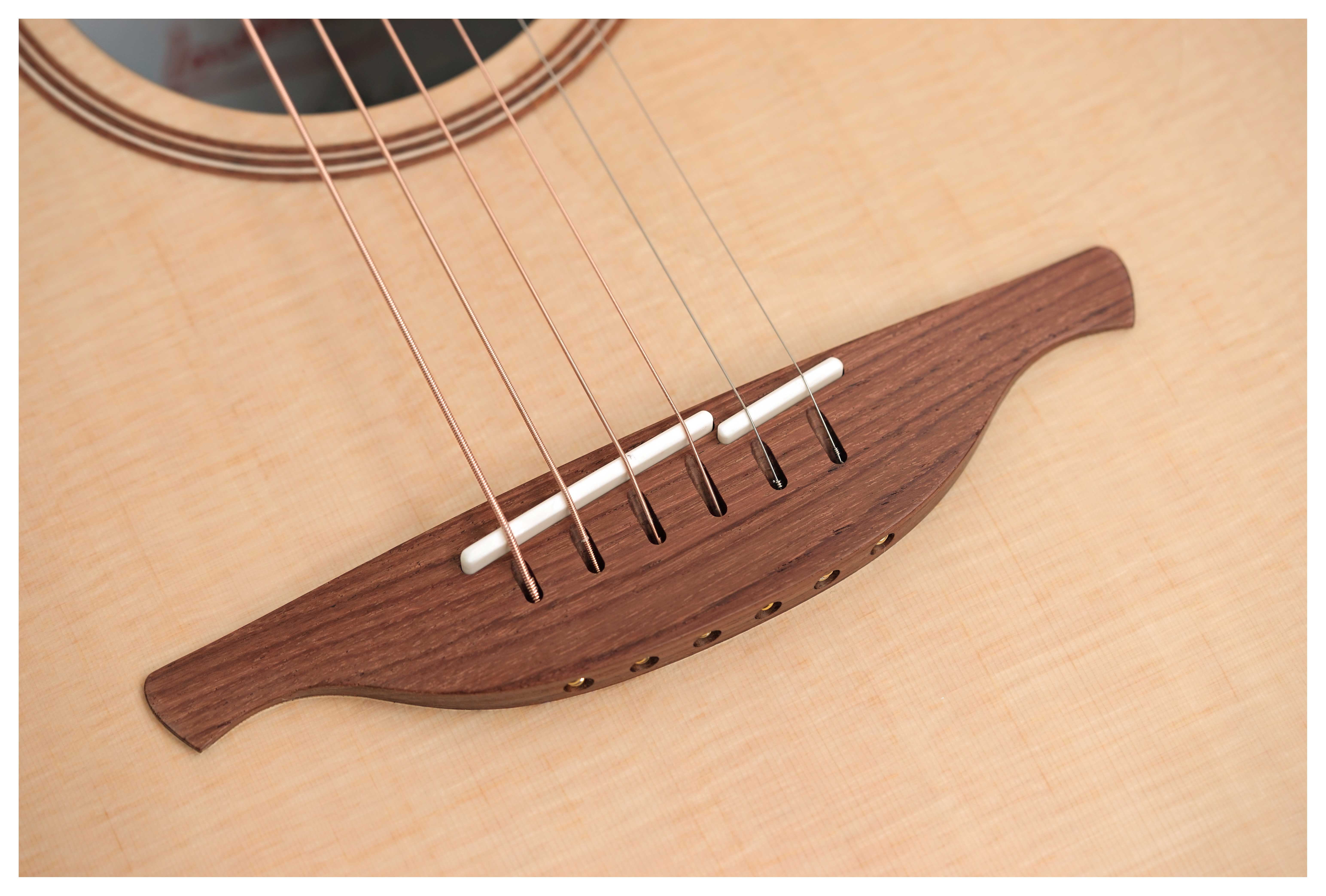 Lowden F-32 Sitka Spruce / Indian Rosewood #29208