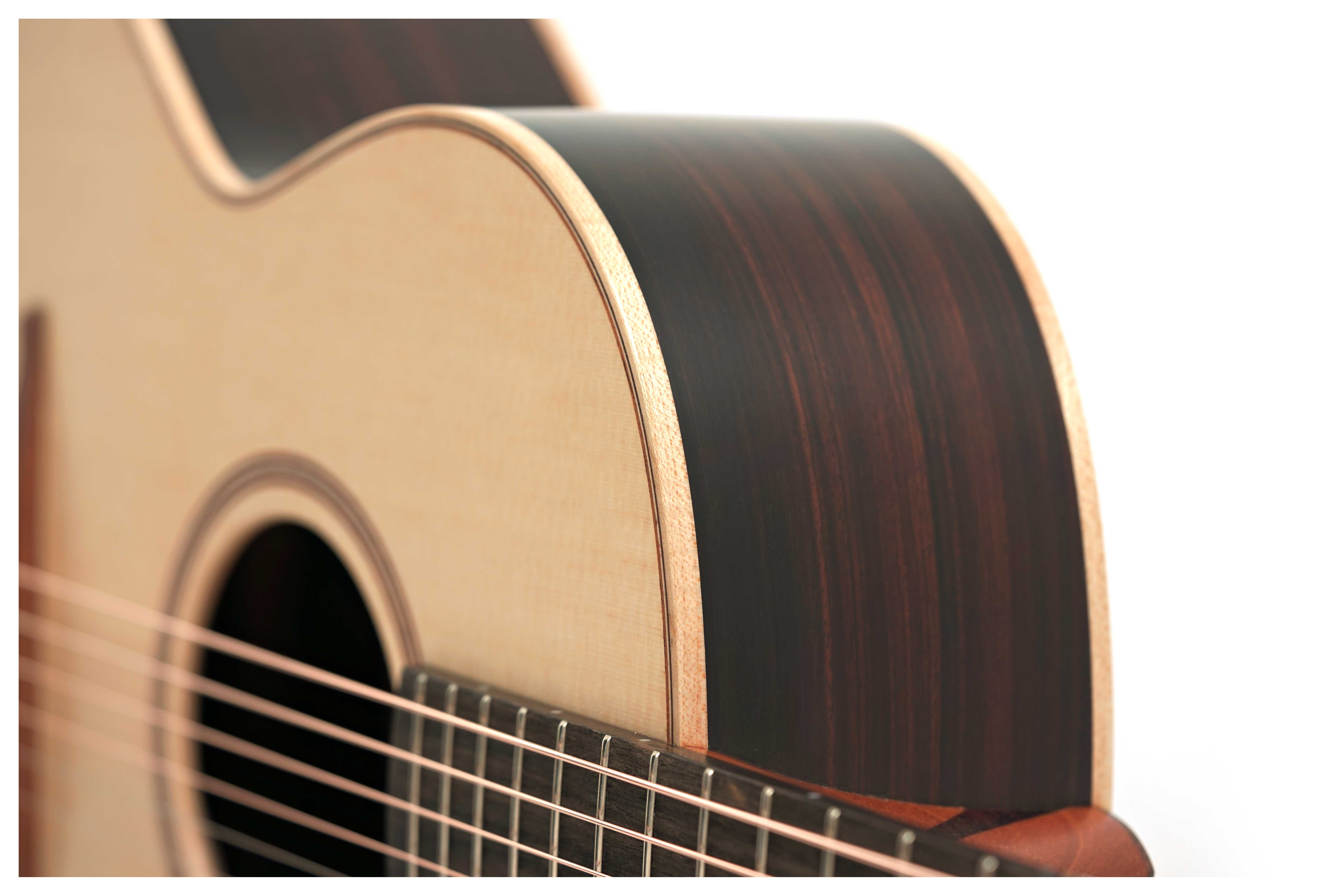 Lowden F-32 Sitka Spruce / Indian Rosewood