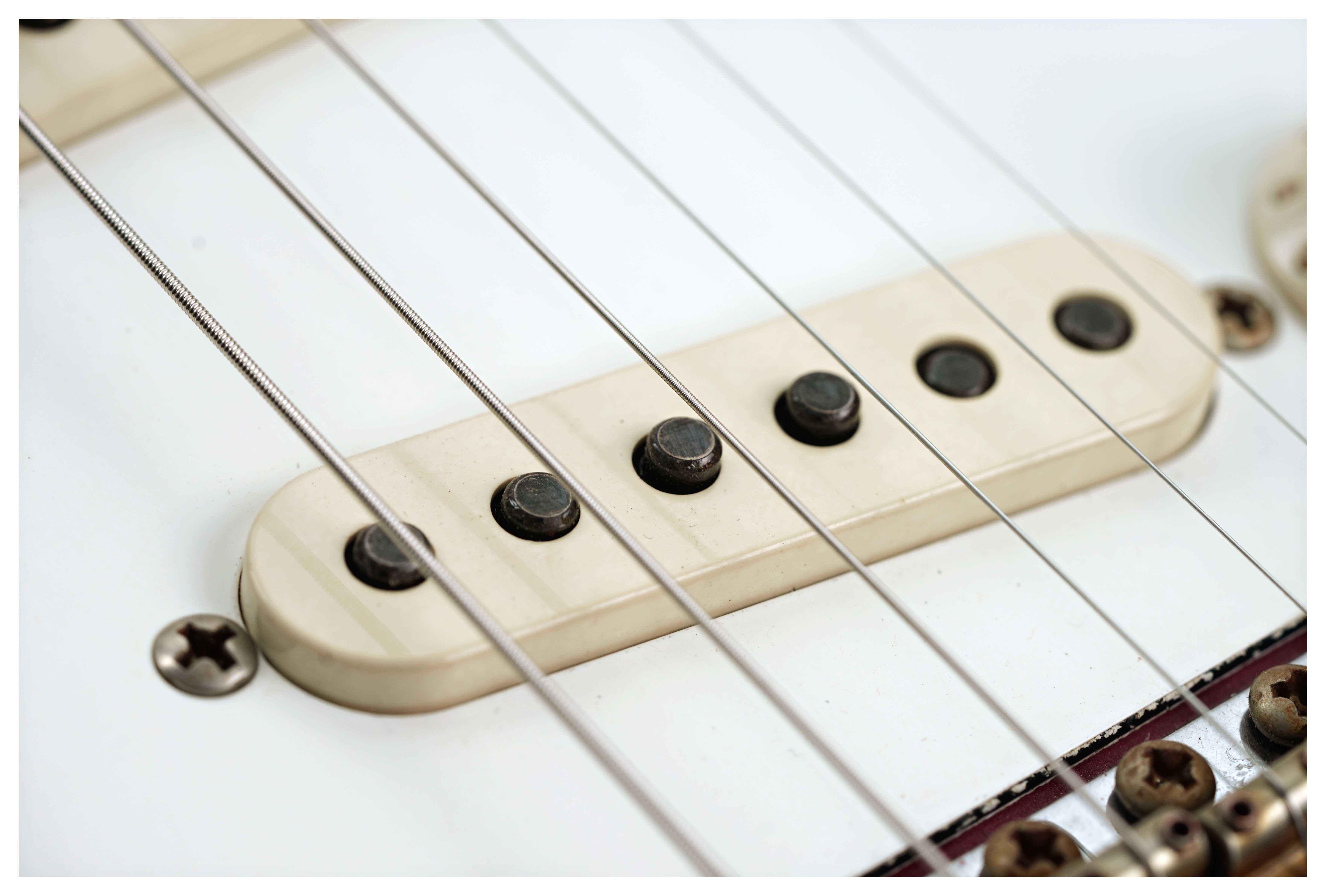 Fender Custom Shop 1962 Stratocaster Journeyman Relic Burgundy Mist Masterbuilt by Austin MacNutt #R139963
