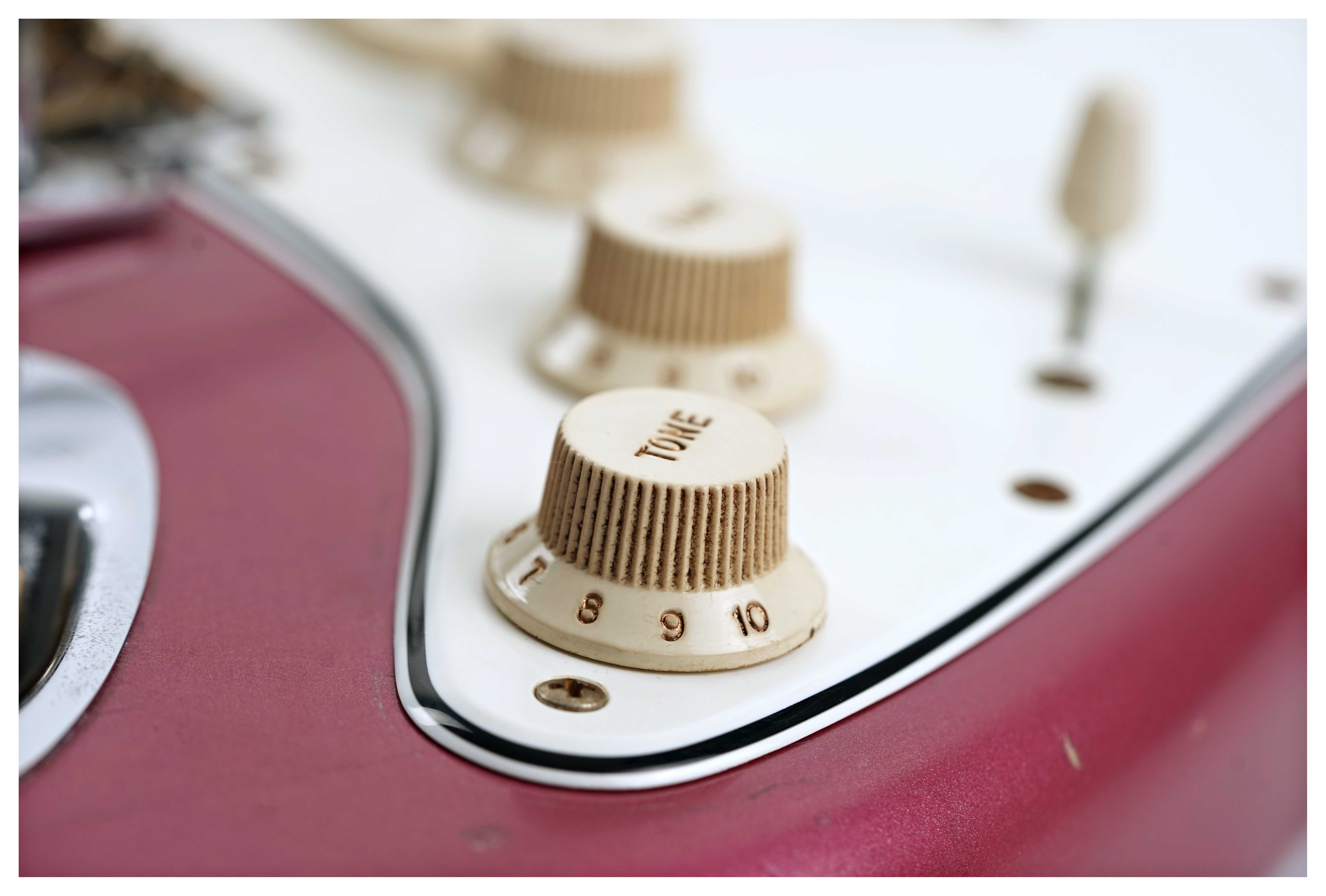 Fender Custom Shop 1962 Stratocaster Journeyman Relic Burgundy Mist Masterbuilt by Austin MacNutt #R139963