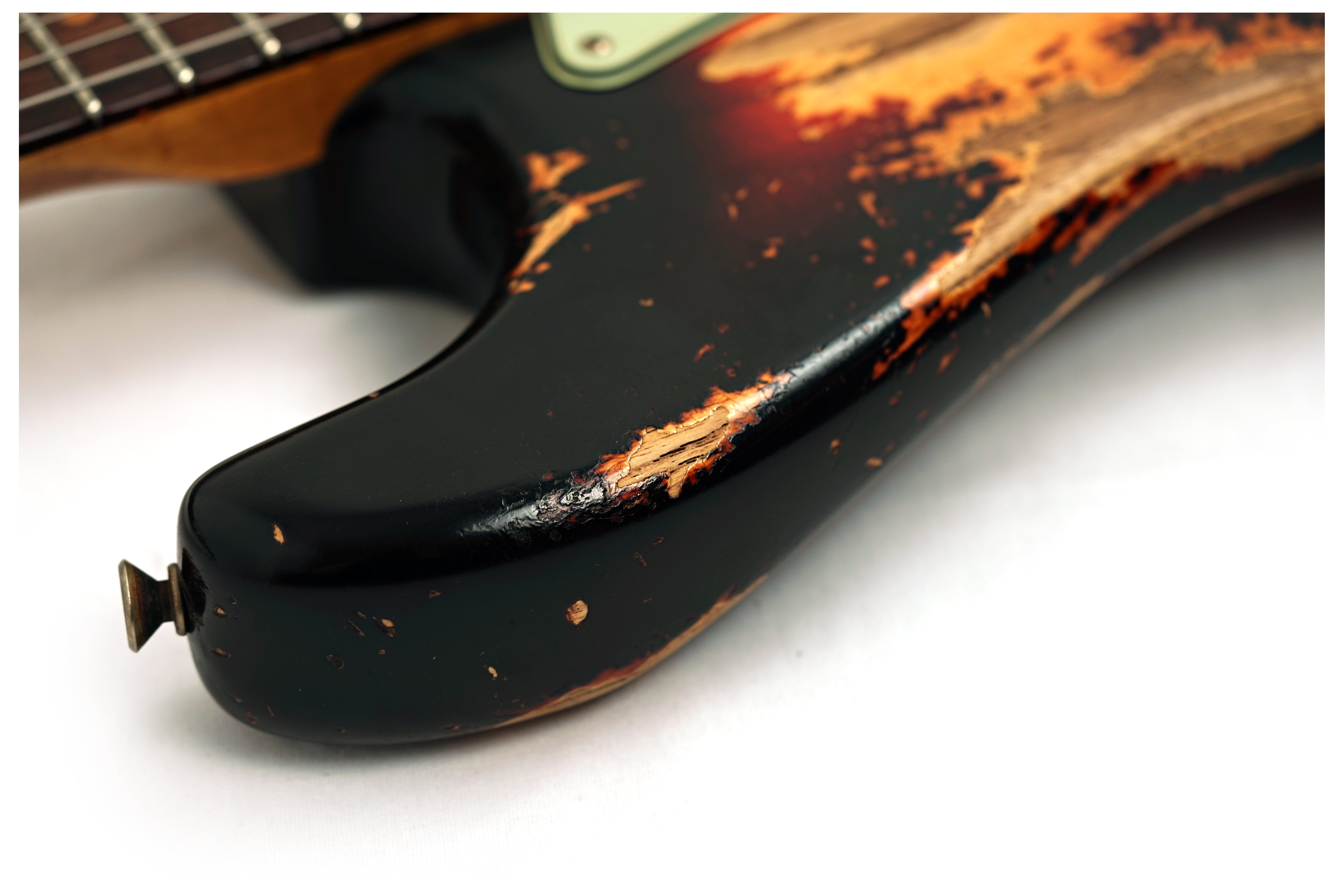 Fender Custom Shop 1963 Stratocaster Super Heavy Relic Super Faded Aged 3-Colour Sunburst #CZ584624