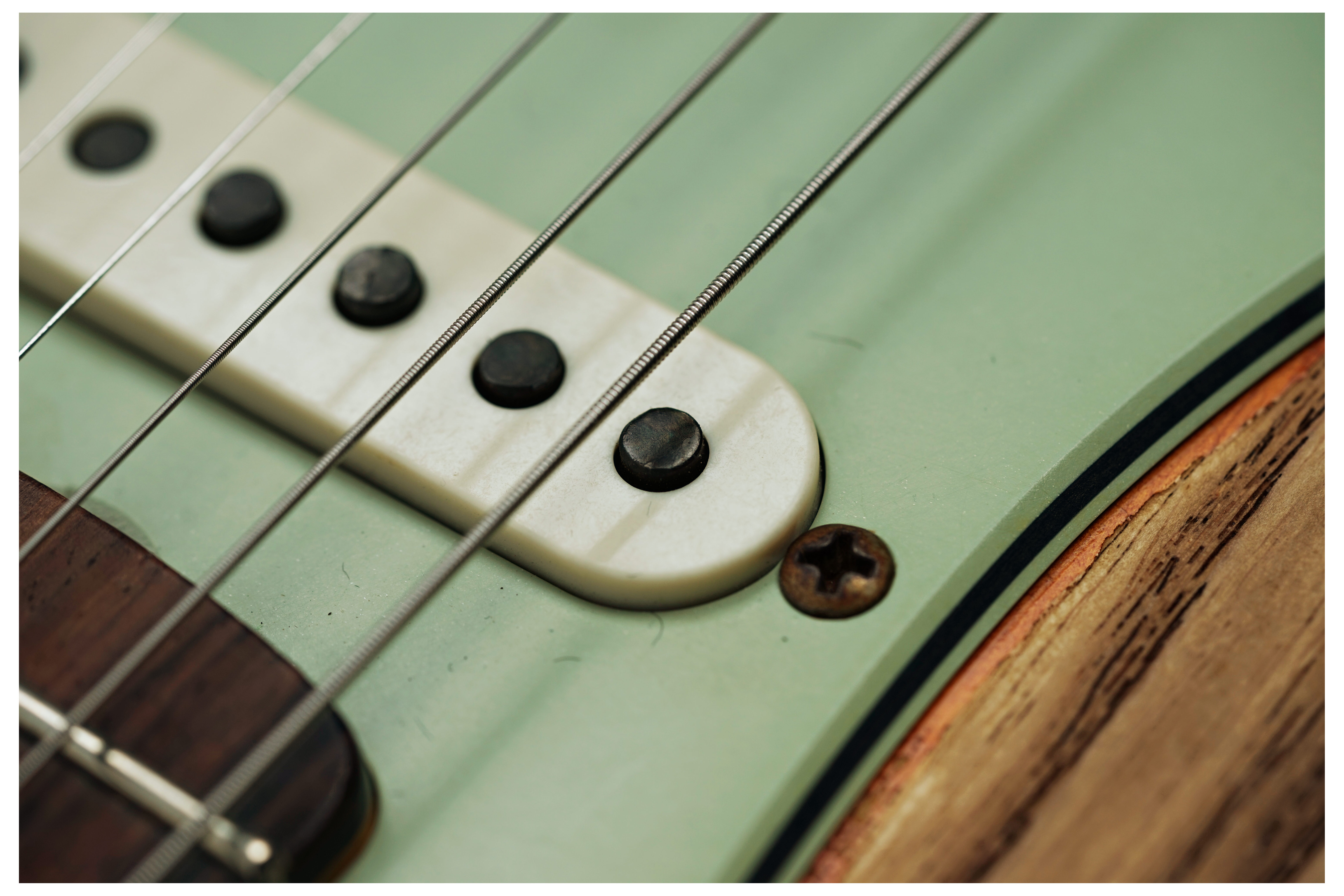 Fender Custom Shop 1963 Stratocaster Super Heavy Relic Super Faded Aged 3-Colour Sunburst #CZ584624