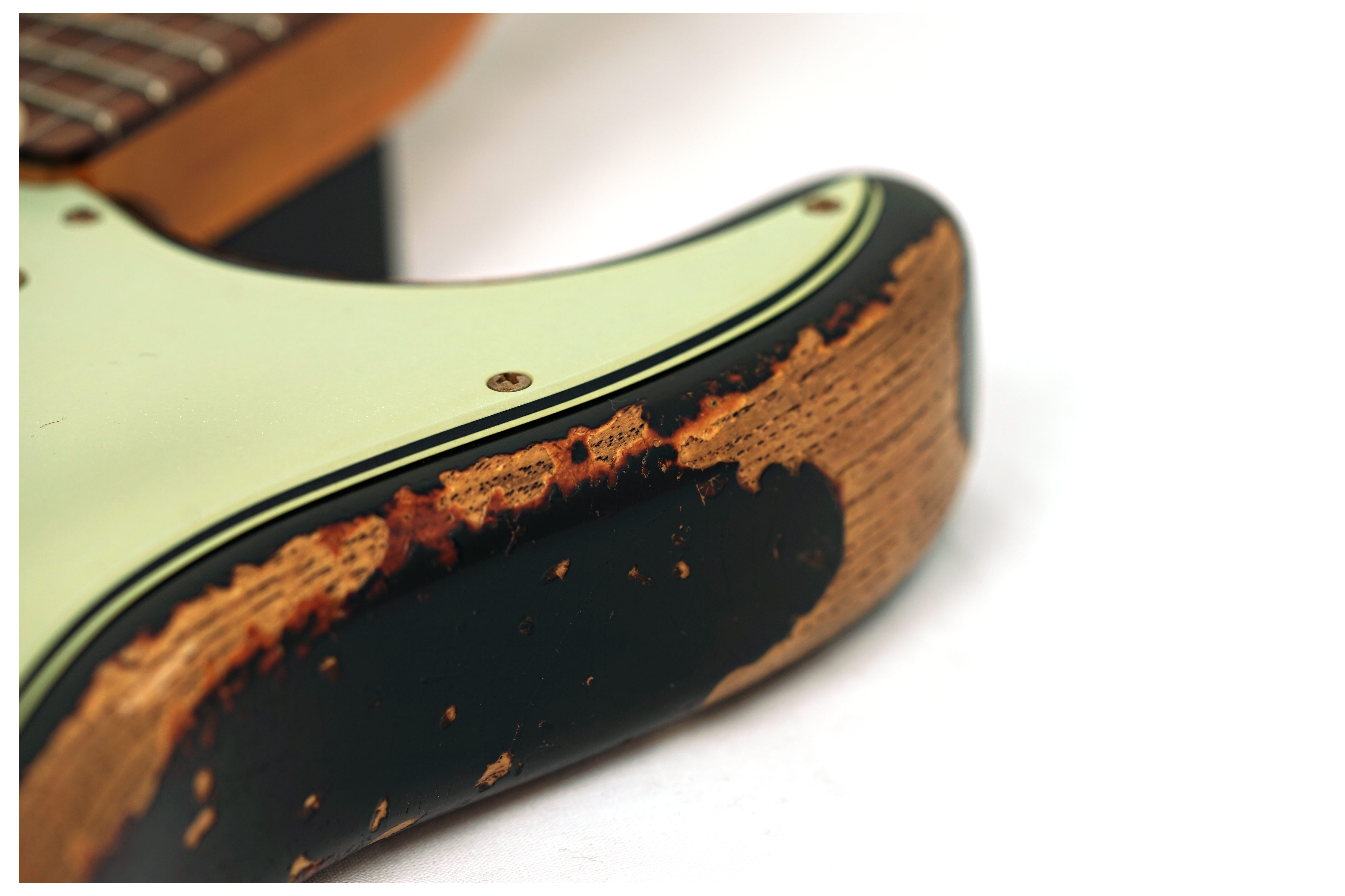 Fender Custom Shop 1963 Stratocaster Super Heavy Relic Super Faded Aged 3-Colour Sunburst #CZ584624
