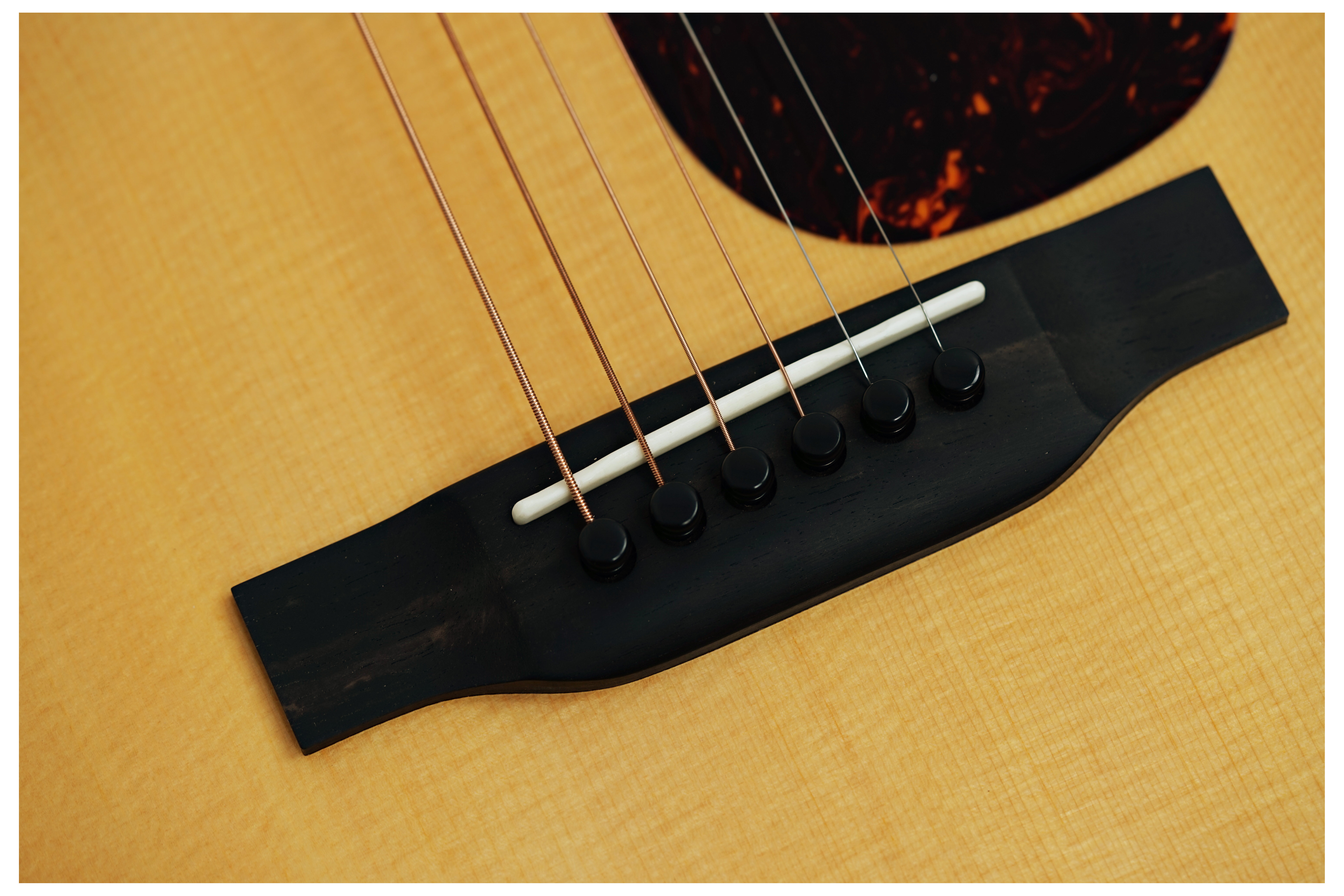 Martin Custom Shop OM Sitka Spruce/Sinker Mahogany 1 3/4 Inch Nut #2774925