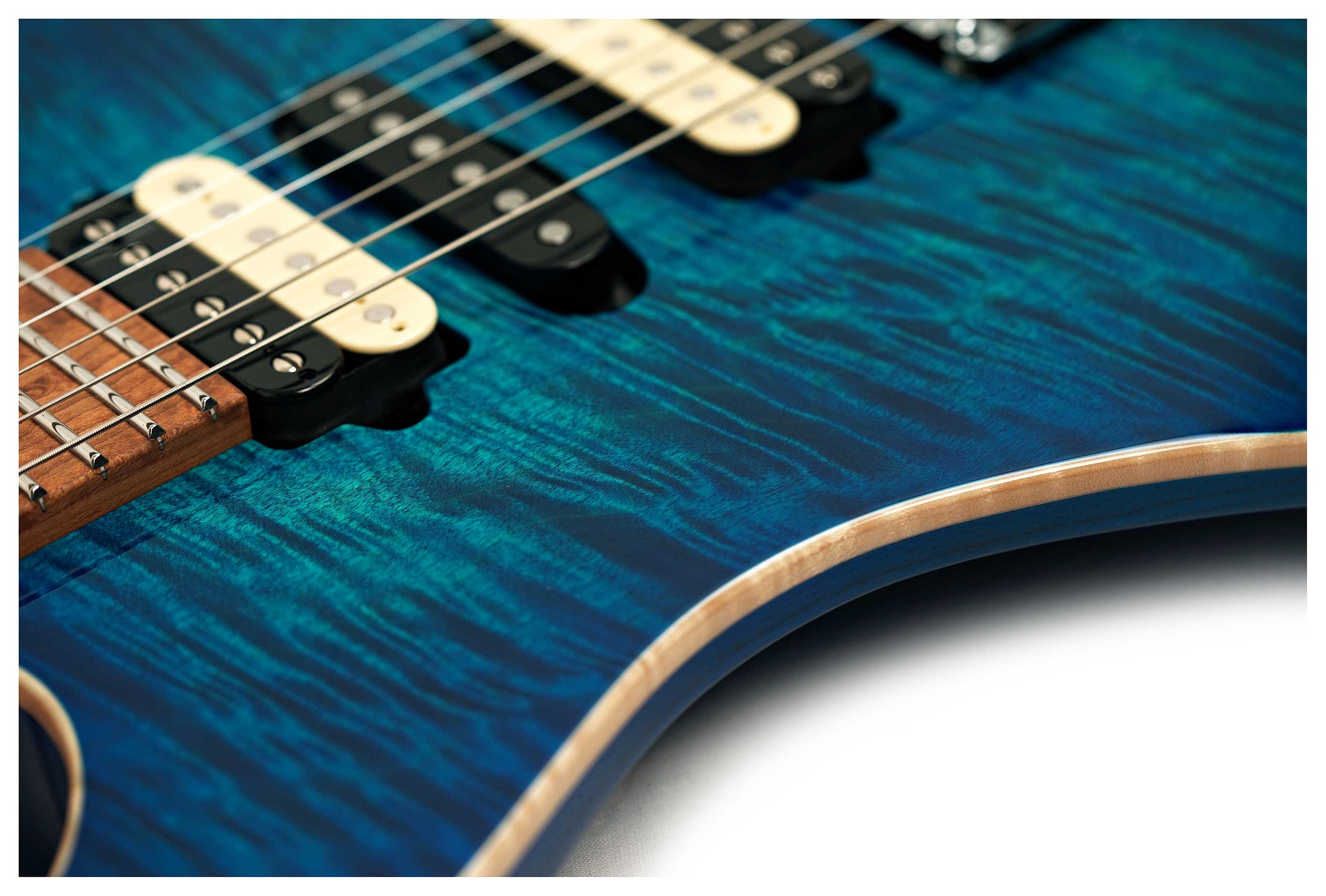 Suhr Modern Angel Quilt Maple Aqua Blue Burst HSH #87862