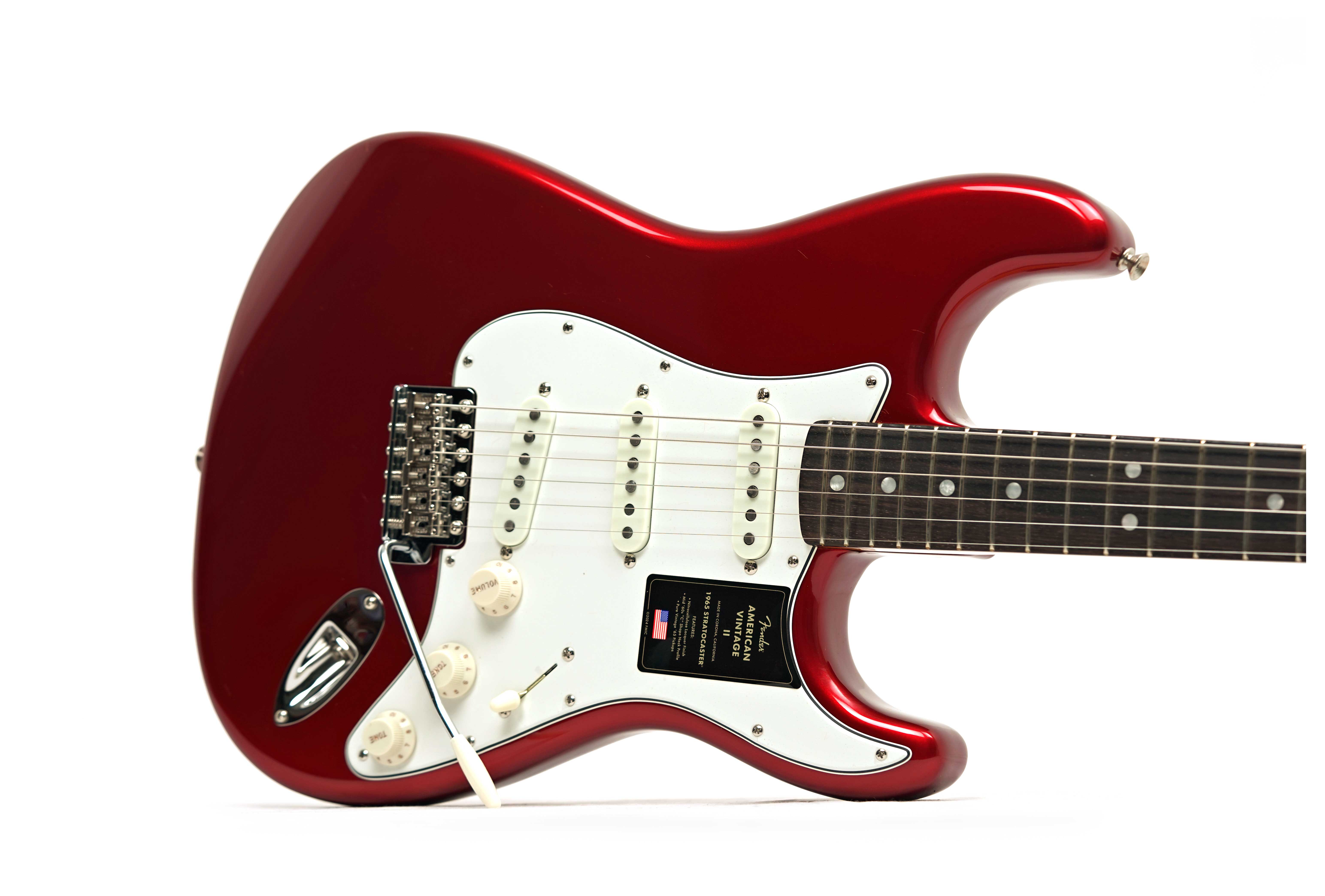 Fender American Vintage II 1965 Stratocaster Candy Apple Red Rosewood Fingerboard #V2601536