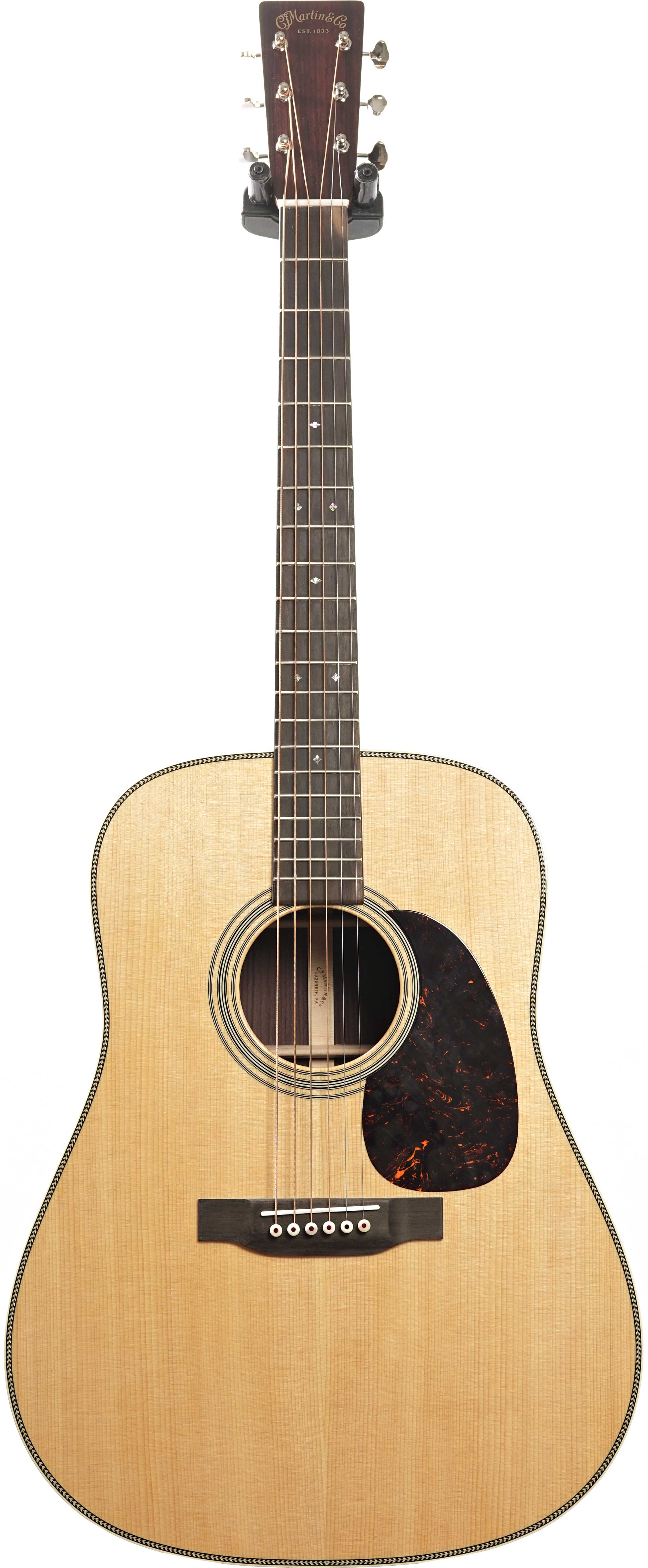Martin Standard Series HD-28 #M3040745